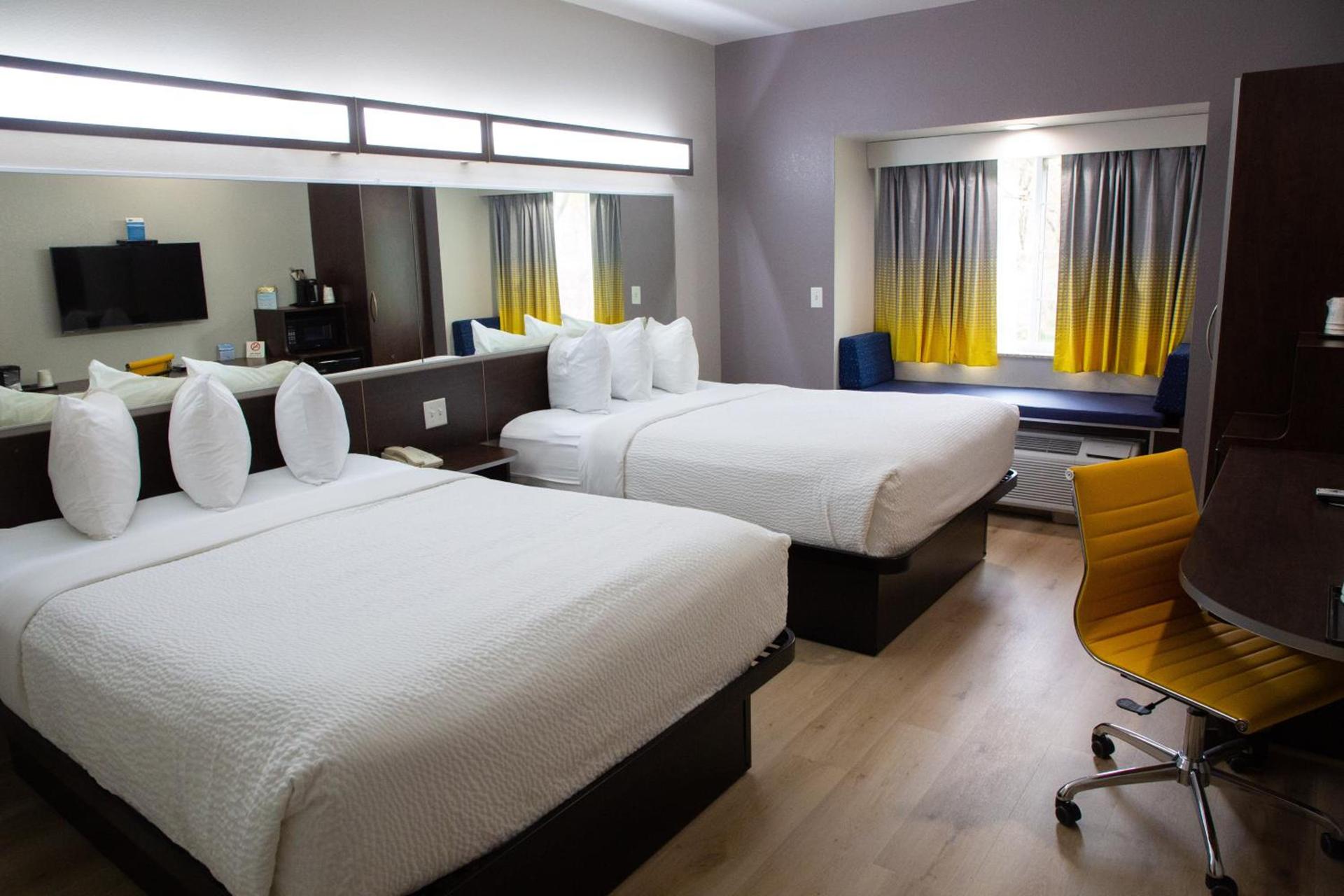Microtel Inn & Suites by Wyndham Searcy photo 16