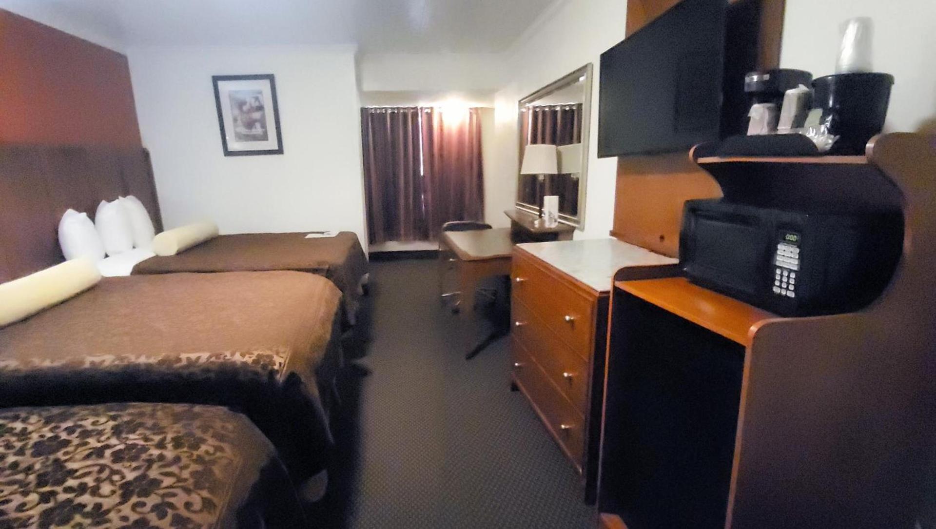 Mountain Star Inn photo 74