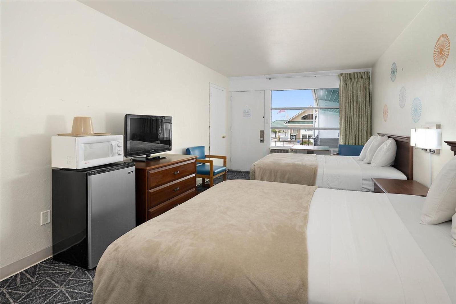 Eden Roc Motel photo 36