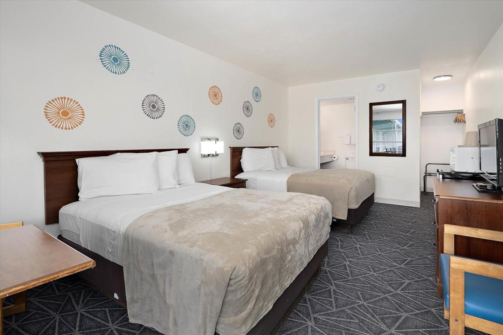Eden Roc Motel photo 32
