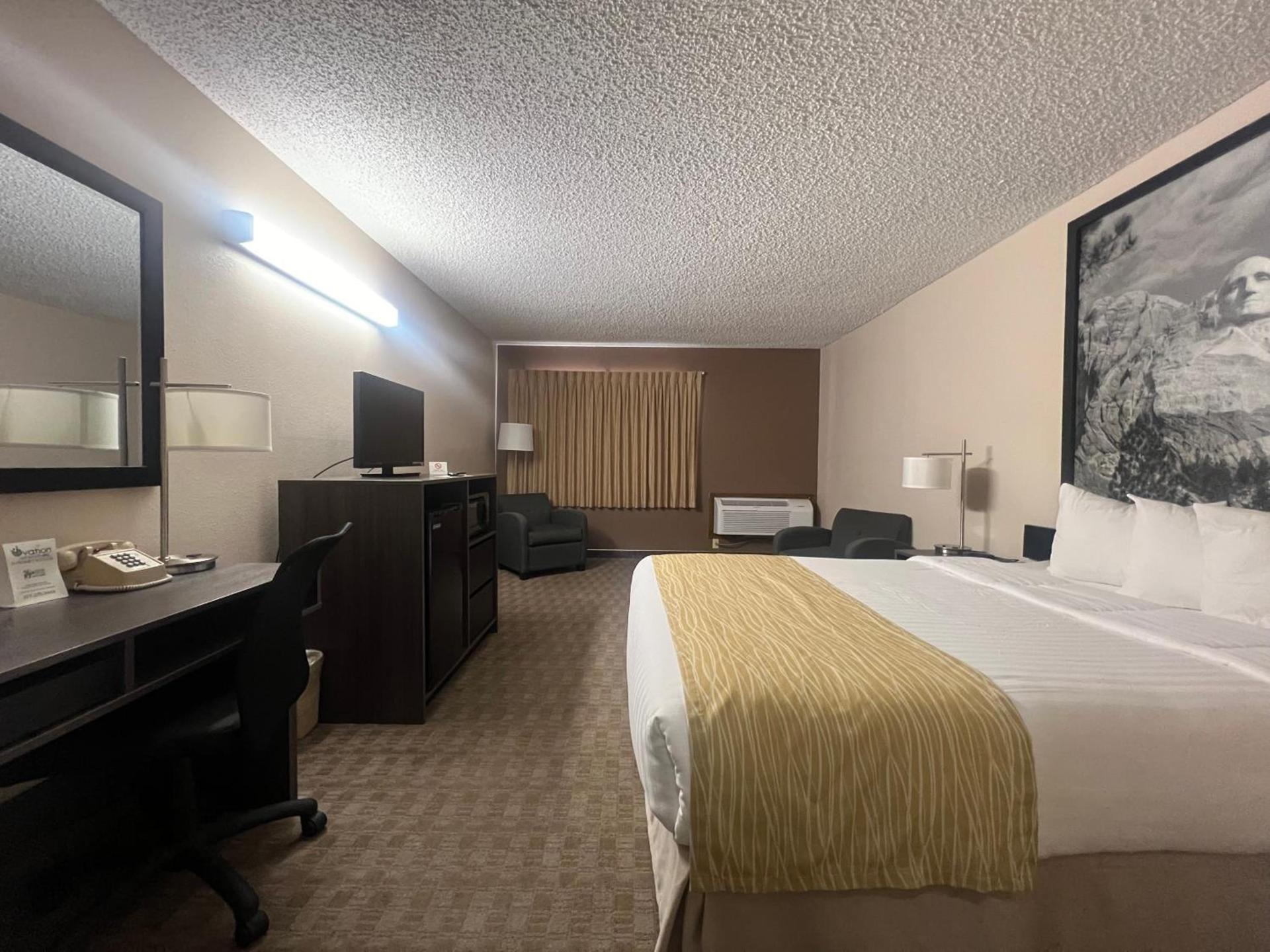 Super 8 by Wyndham Sturgis photo 22