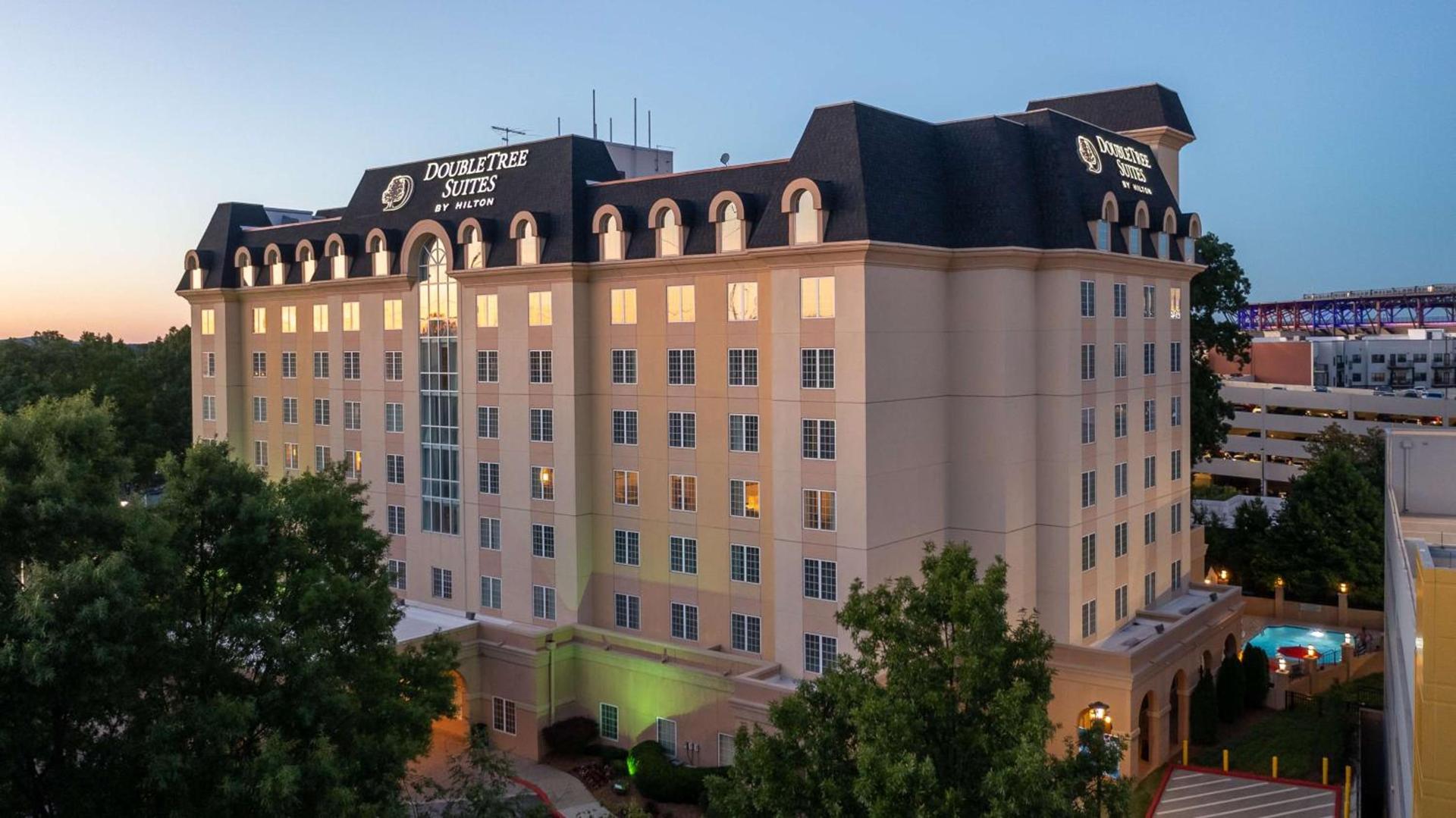 Doubletree Suites by Hilton at The Battery Atlanta photo 11