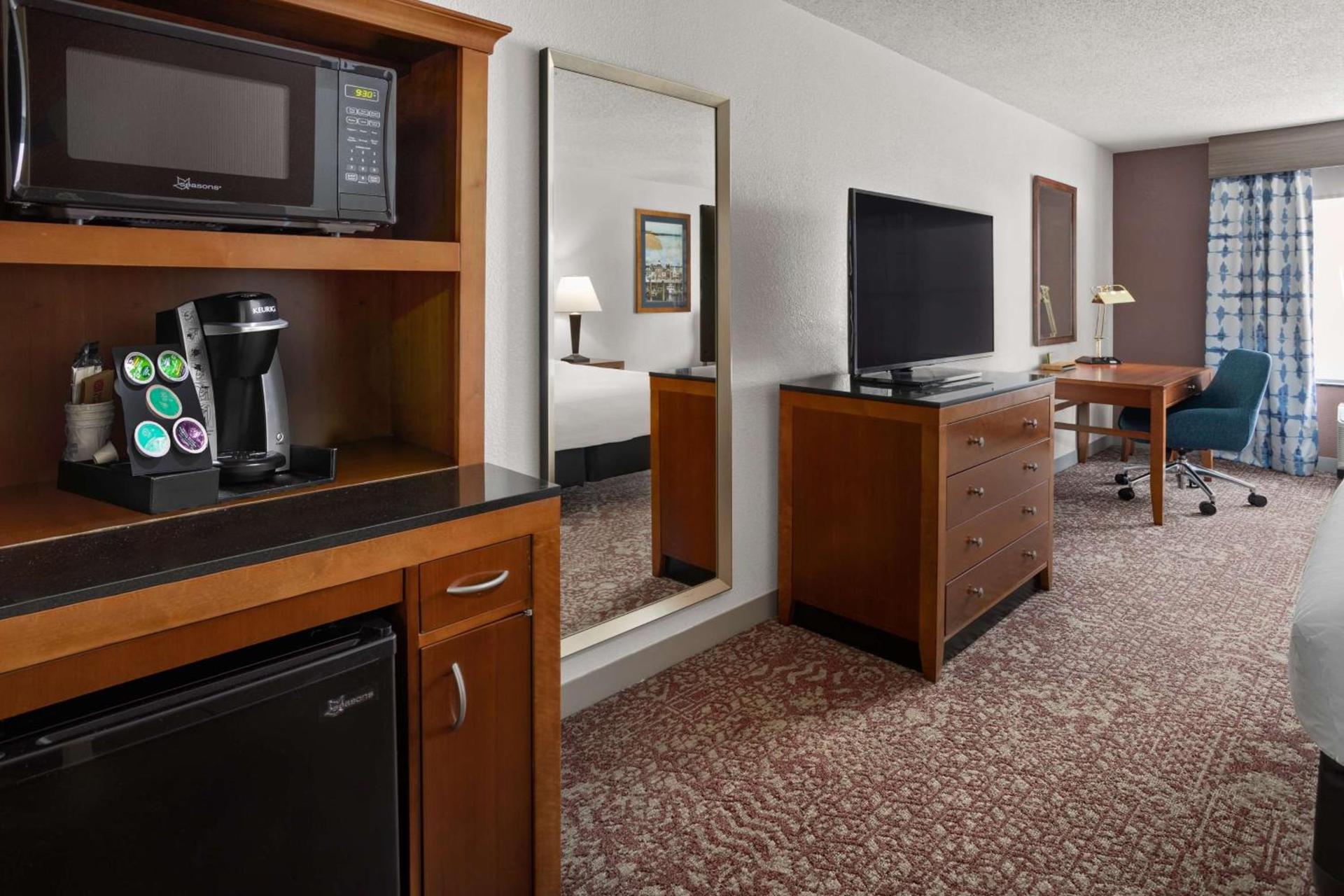 Hilton Garden Inn Milford photo 29