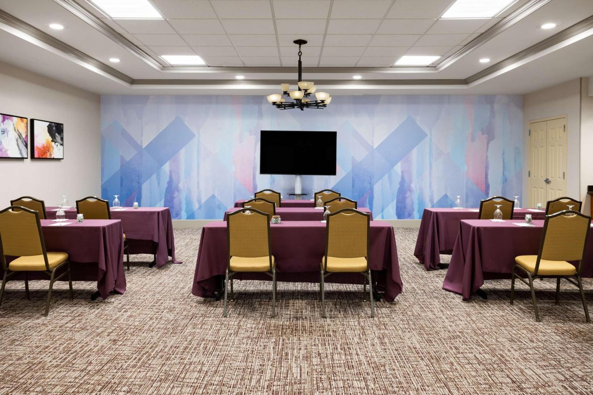 Hilton Garden Inn Milford photo 32