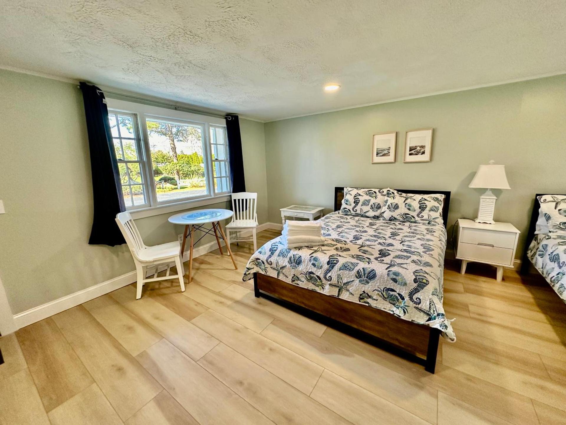 Sandy Neck Motel photo 19