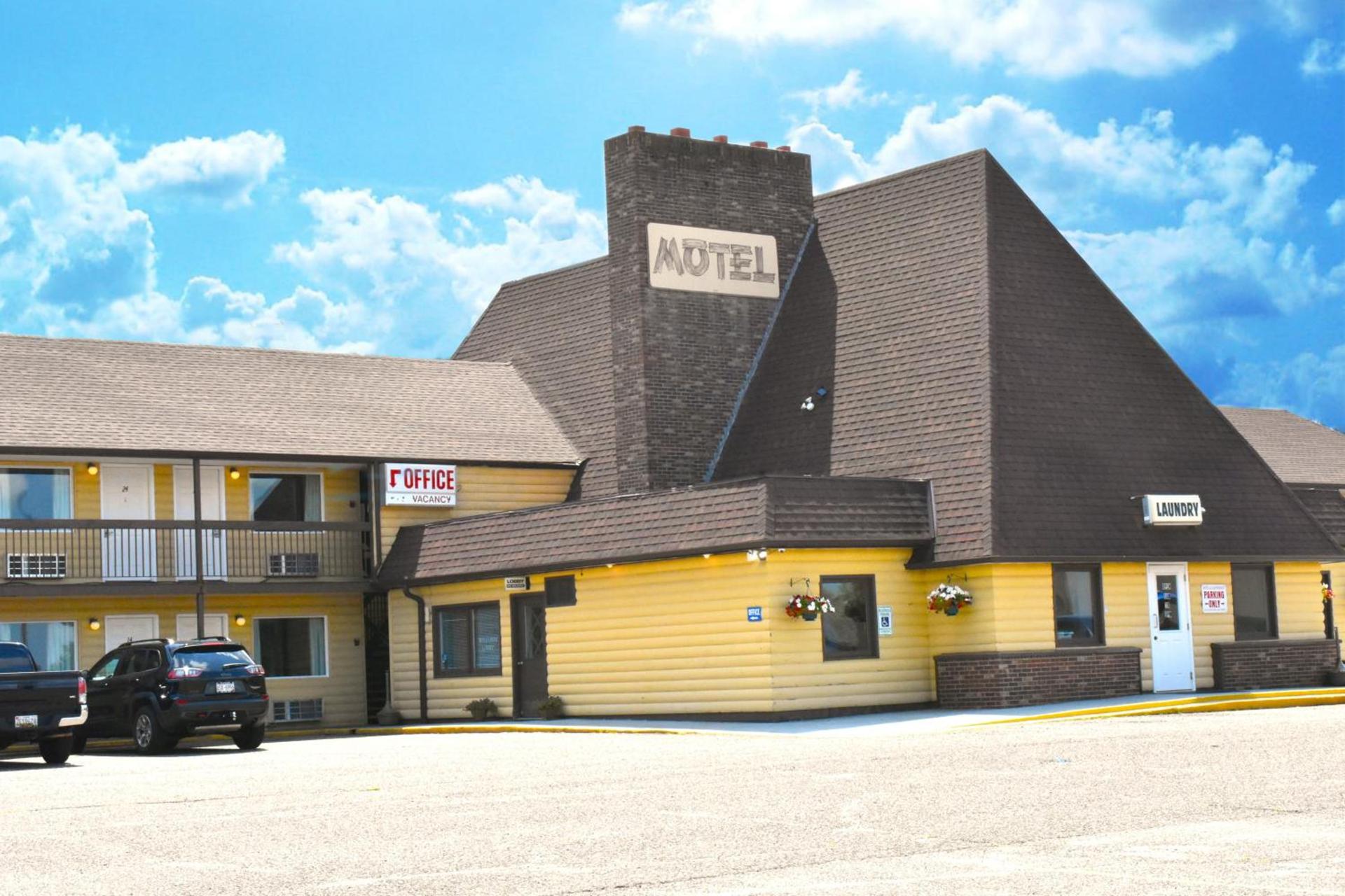 The Trail Inn - Grantsburg, WI - 703 WI-70 photo 35