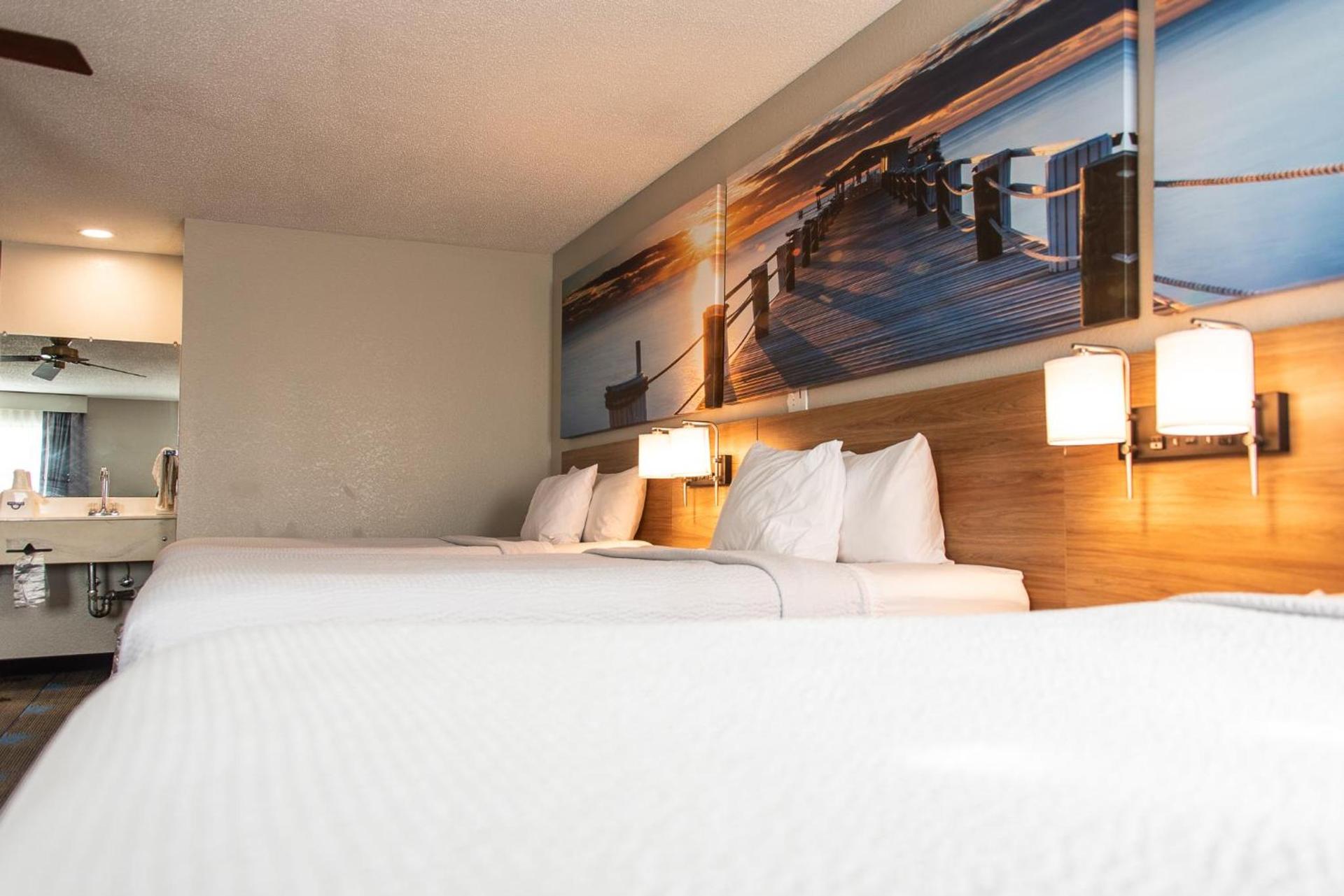 Days Inn by Wyndham Troy photo 34