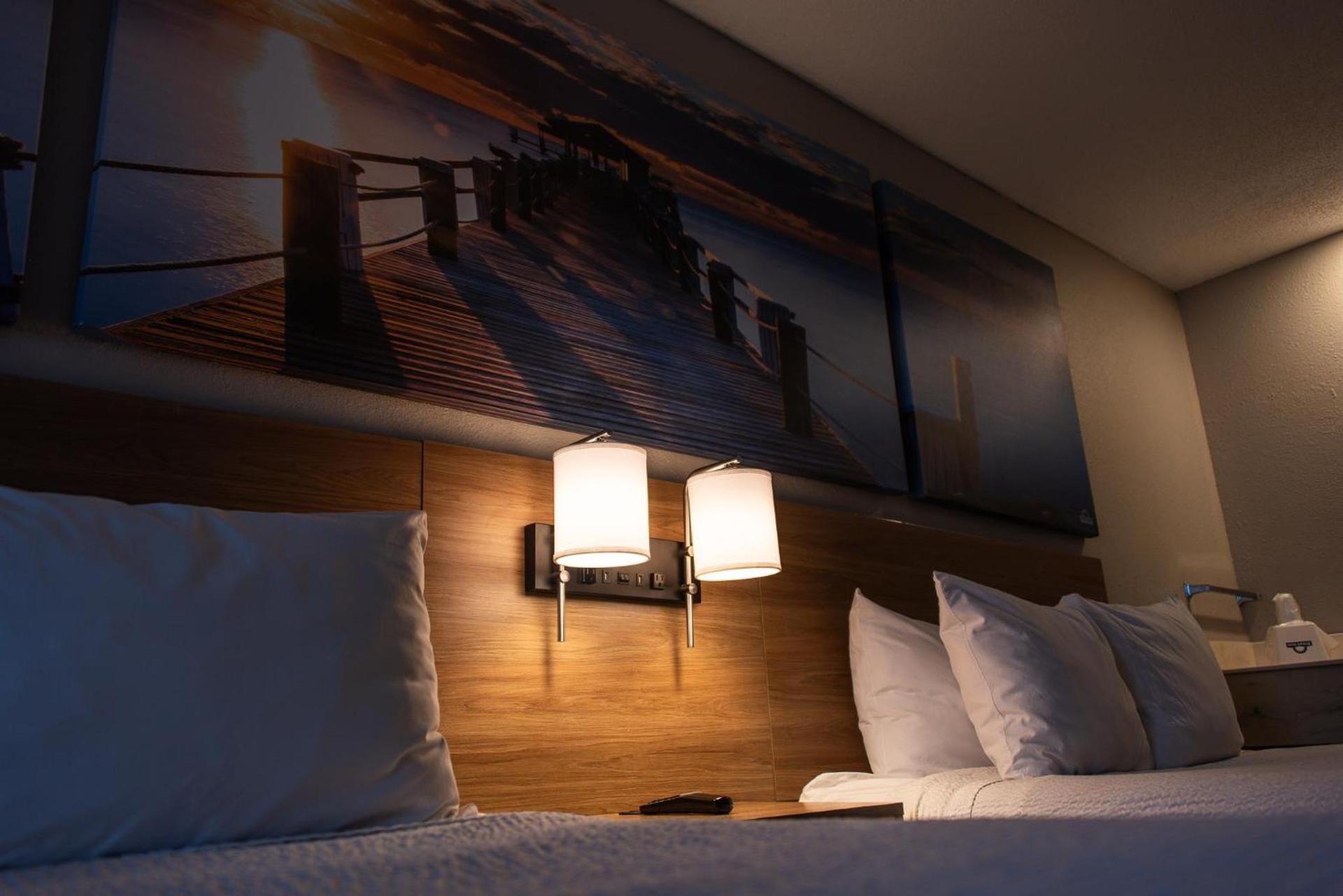 Days Inn by Wyndham Troy photo 27