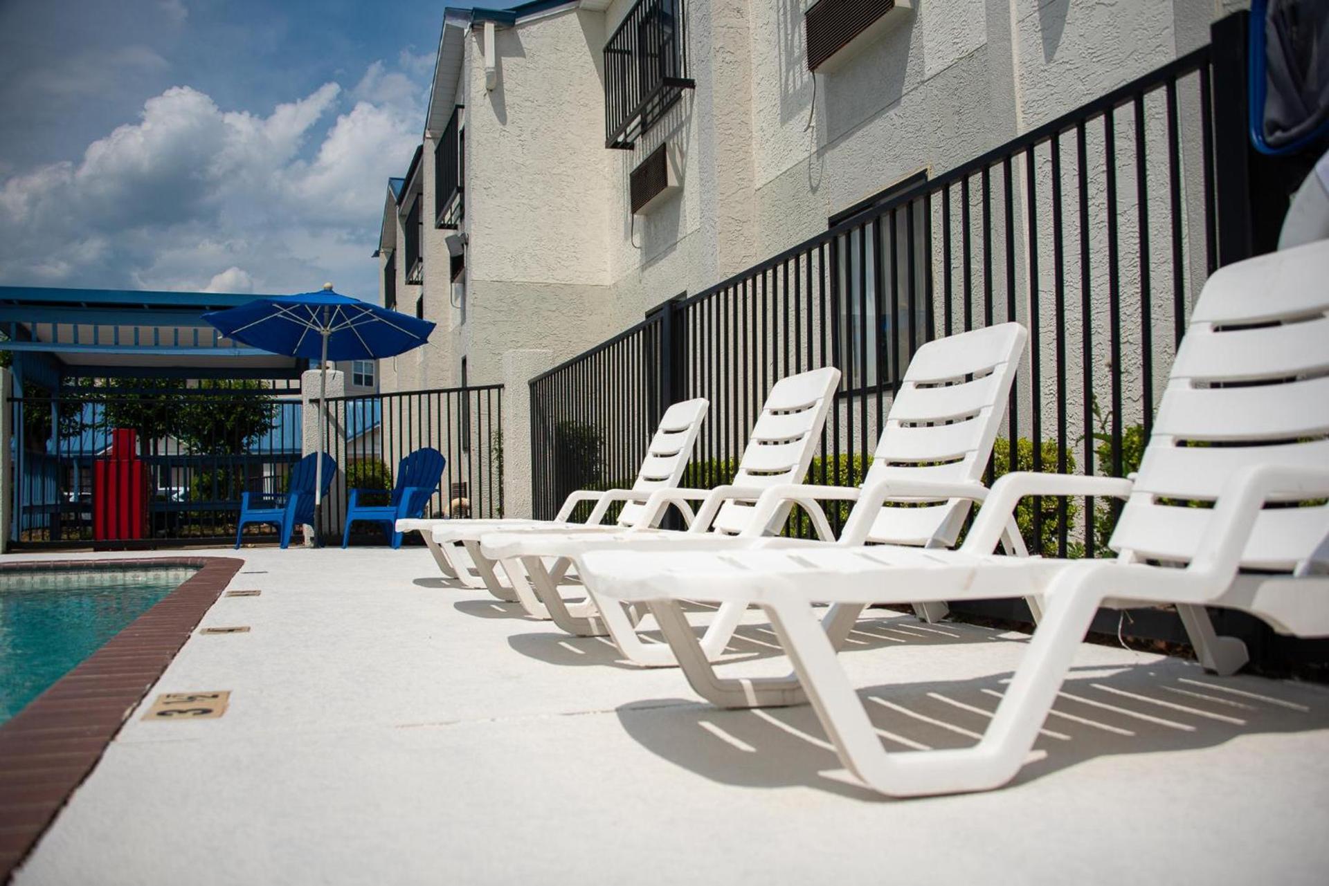 Days Inn by Wyndham Troy photo 5