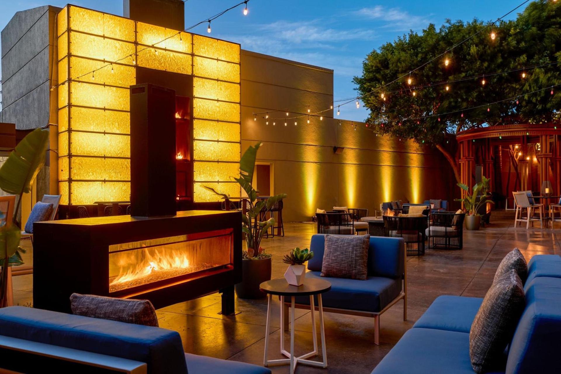 Marina del Rey Marriott photo 61