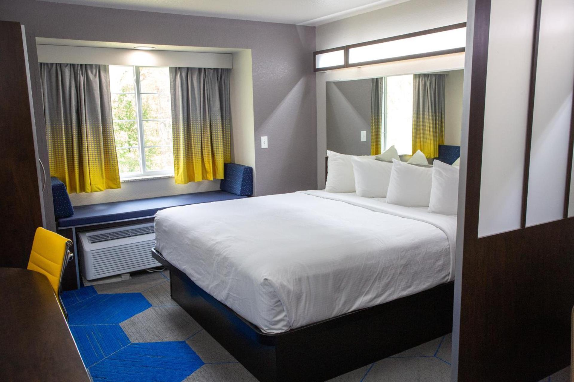 Microtel Inn & Suites by Wyndham Searcy photo 22