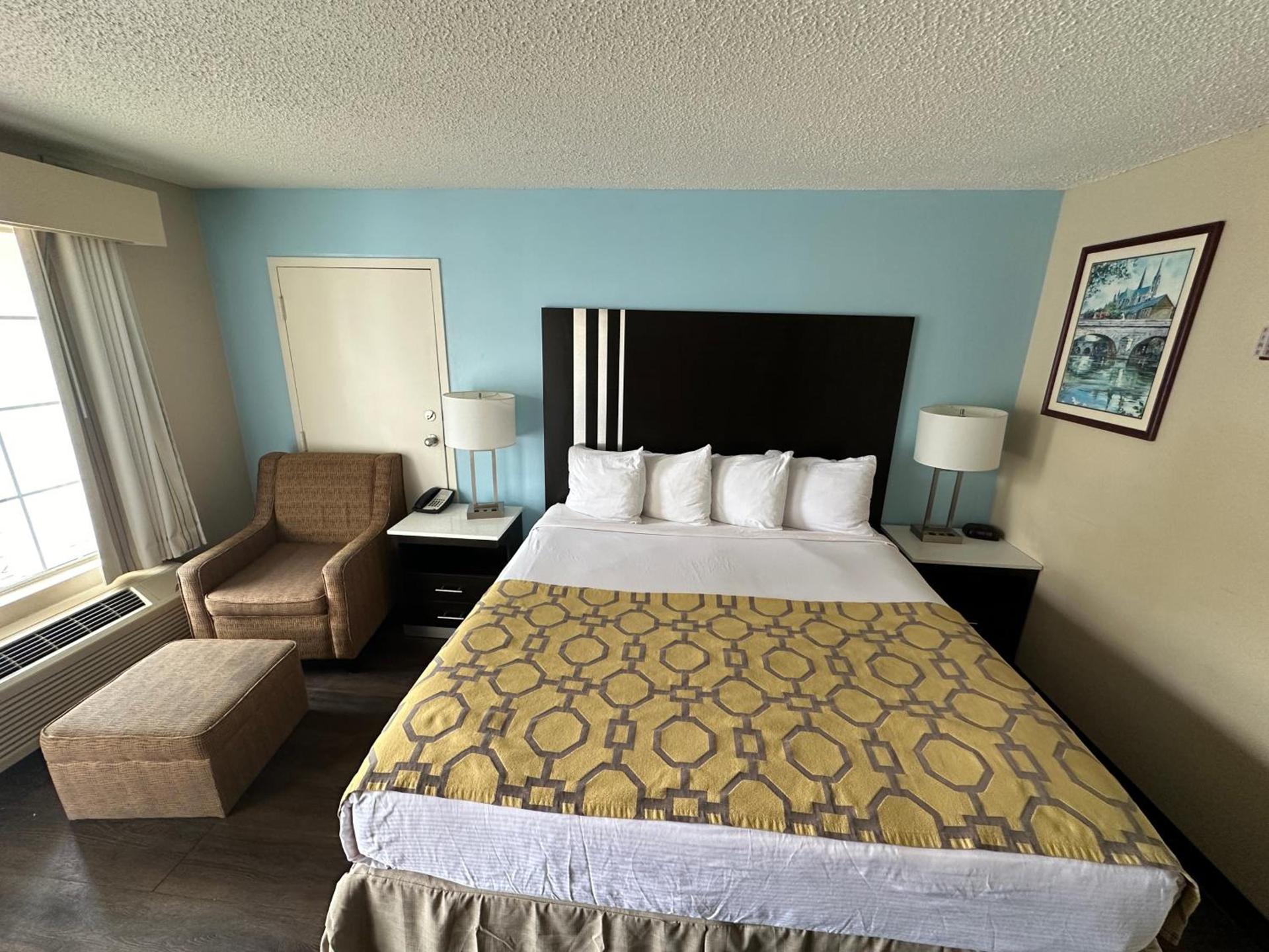 Baymont by Wyndham Thomasville photo 13