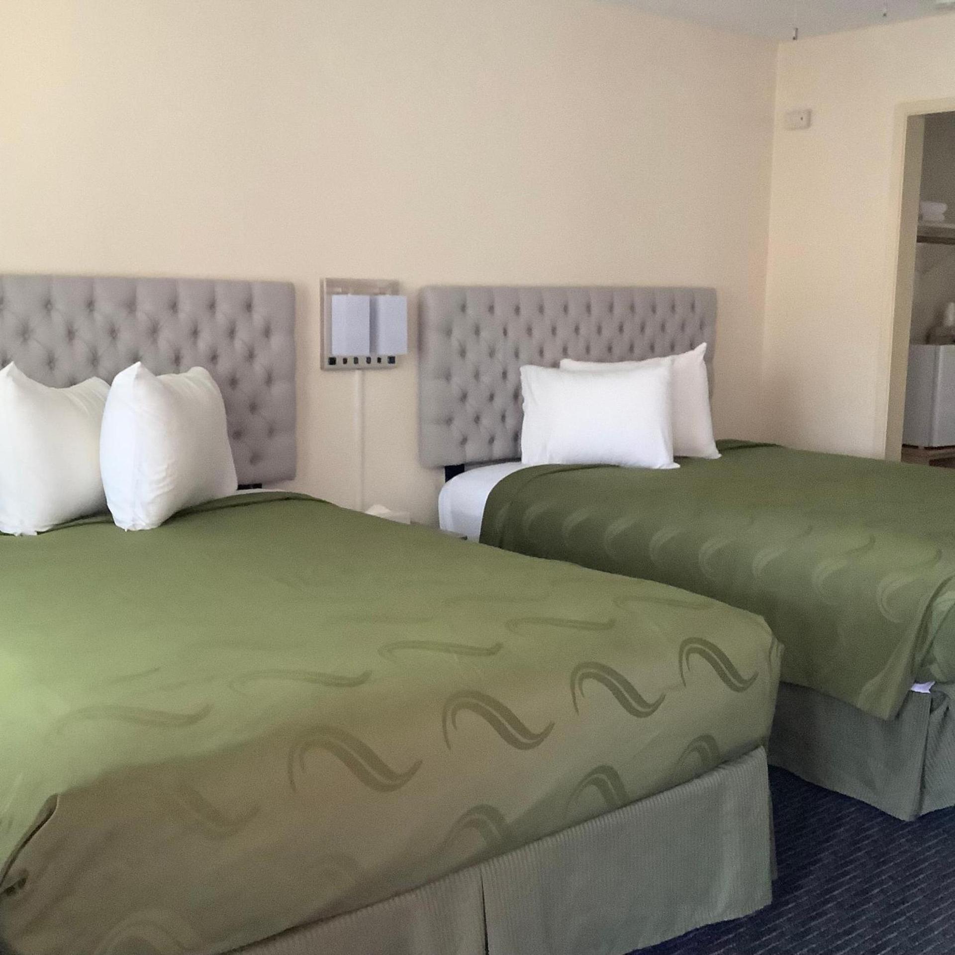 National 9 Motel photo 14