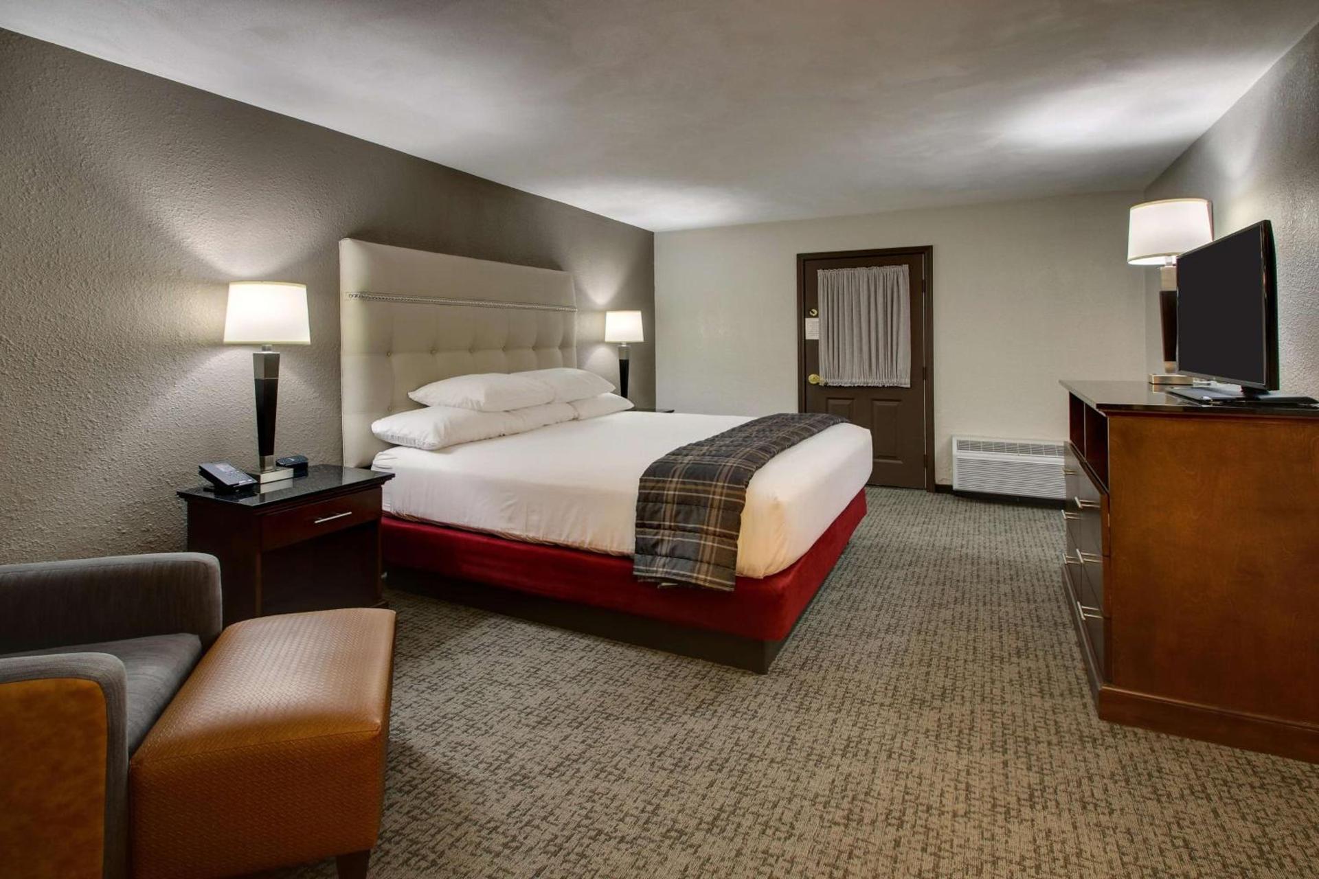 Drury Inn & Suites San Antonio Northwest Medical Center photo 23