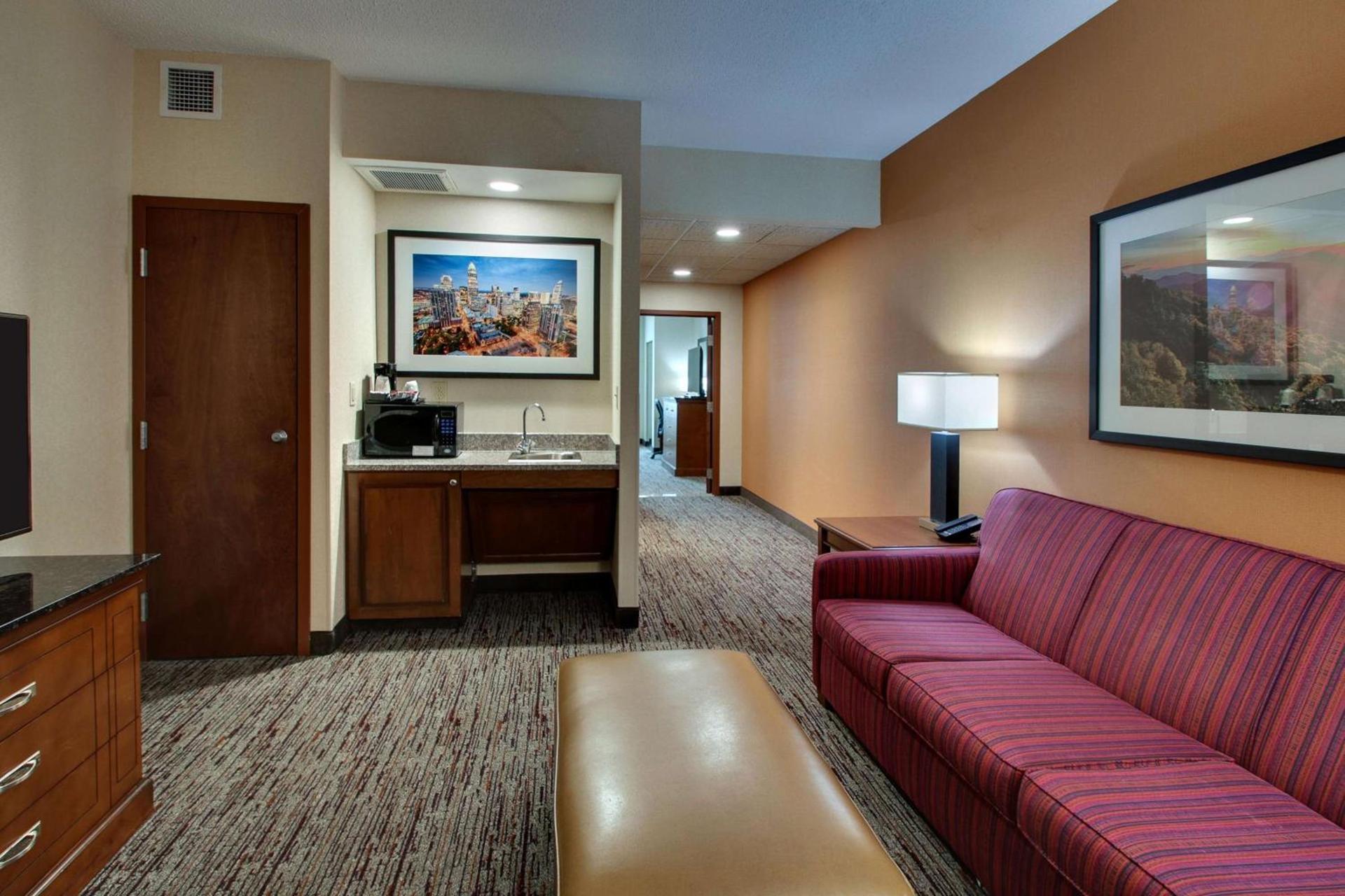 Drury Inn & Suites Charlotte Northlake photo 39