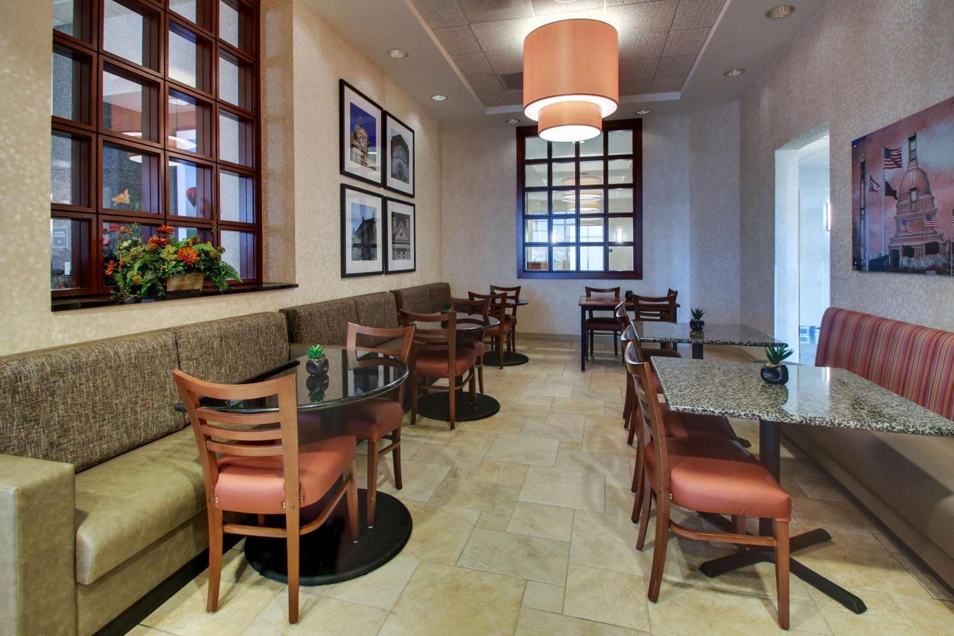 Drury Inn & Suites Findlay photo 15