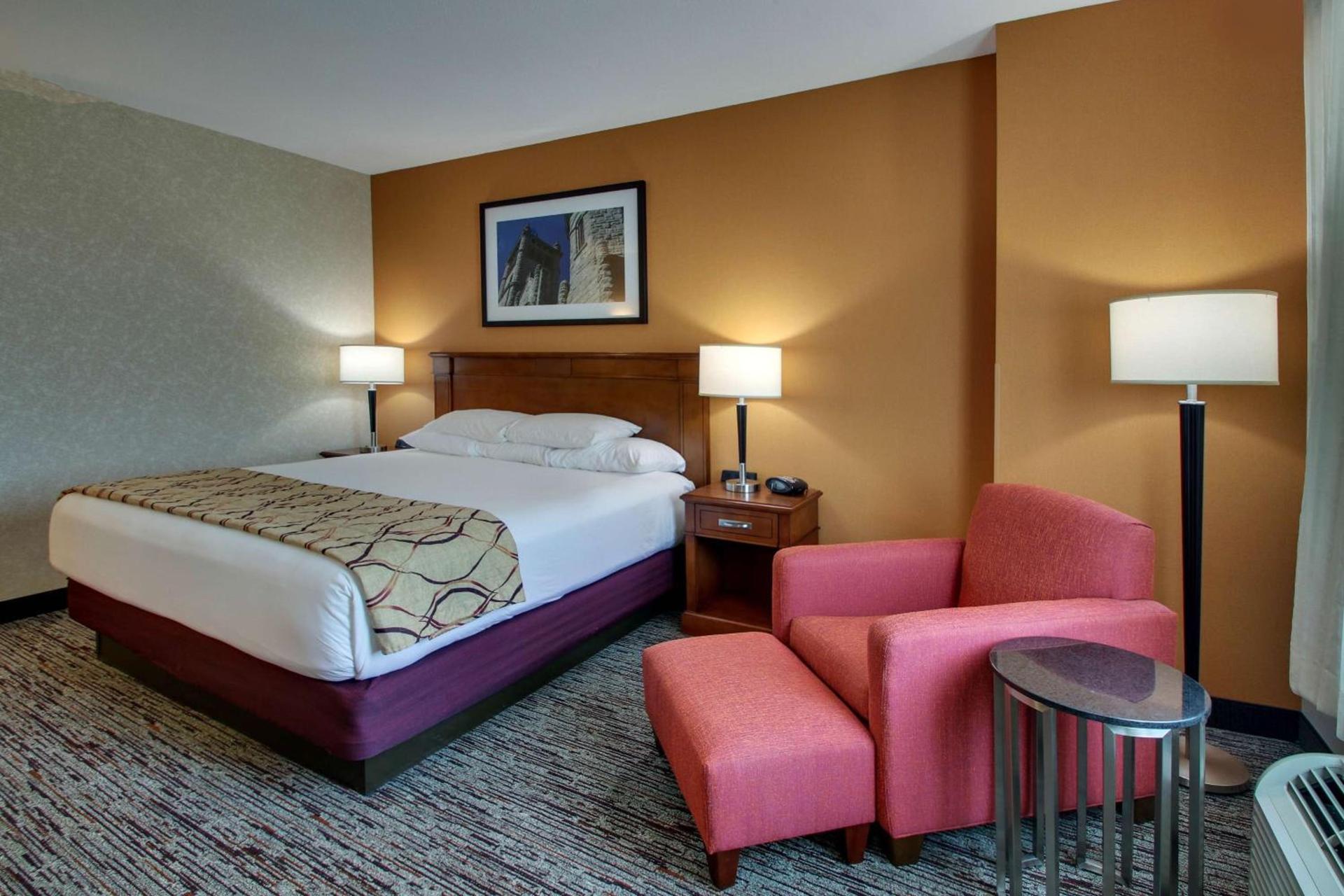 Drury Inn & Suites Findlay photo 25