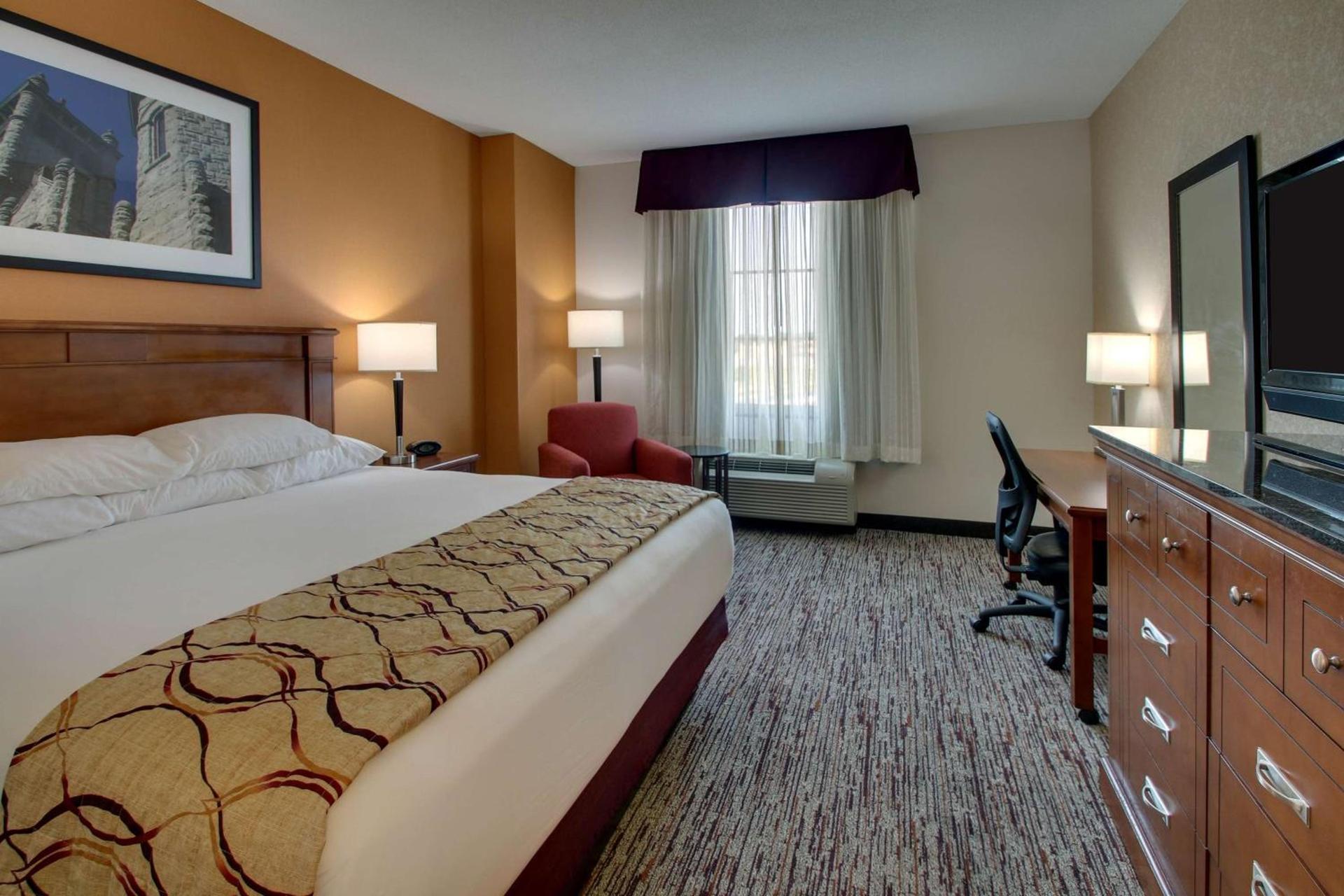 Drury Inn & Suites Findlay photo 23