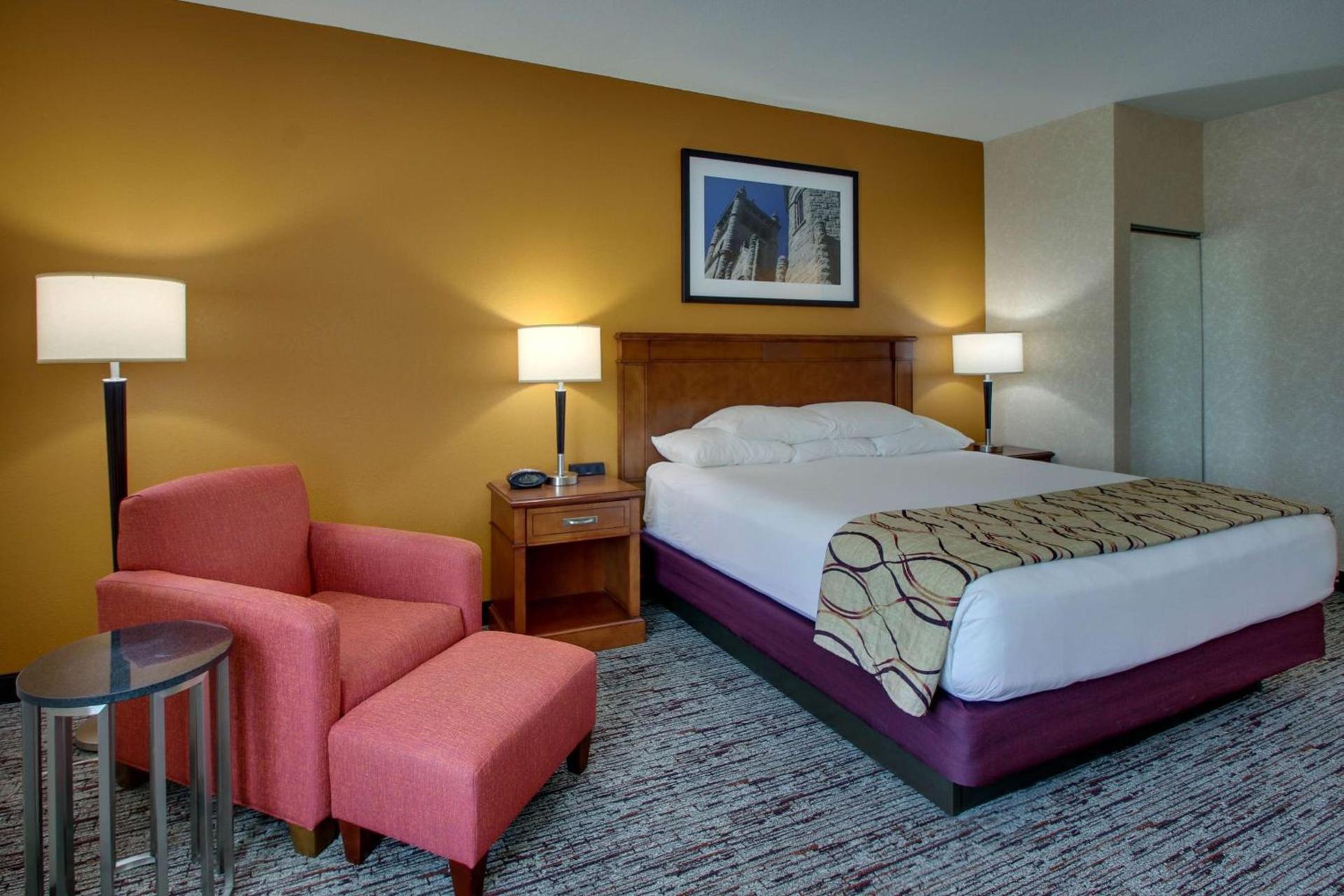 Drury Inn & Suites Findlay photo 29
