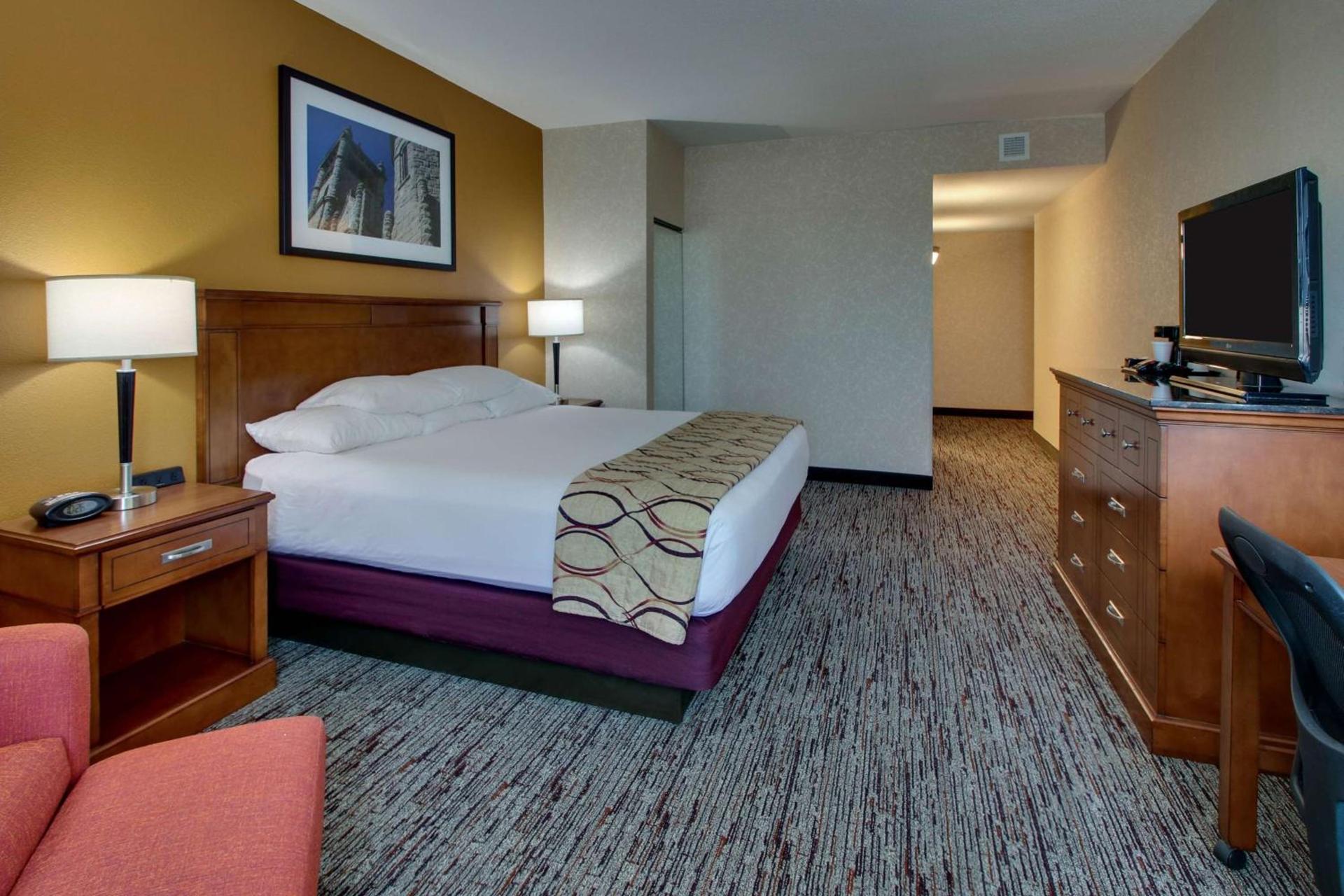 Drury Inn & Suites Findlay photo 30