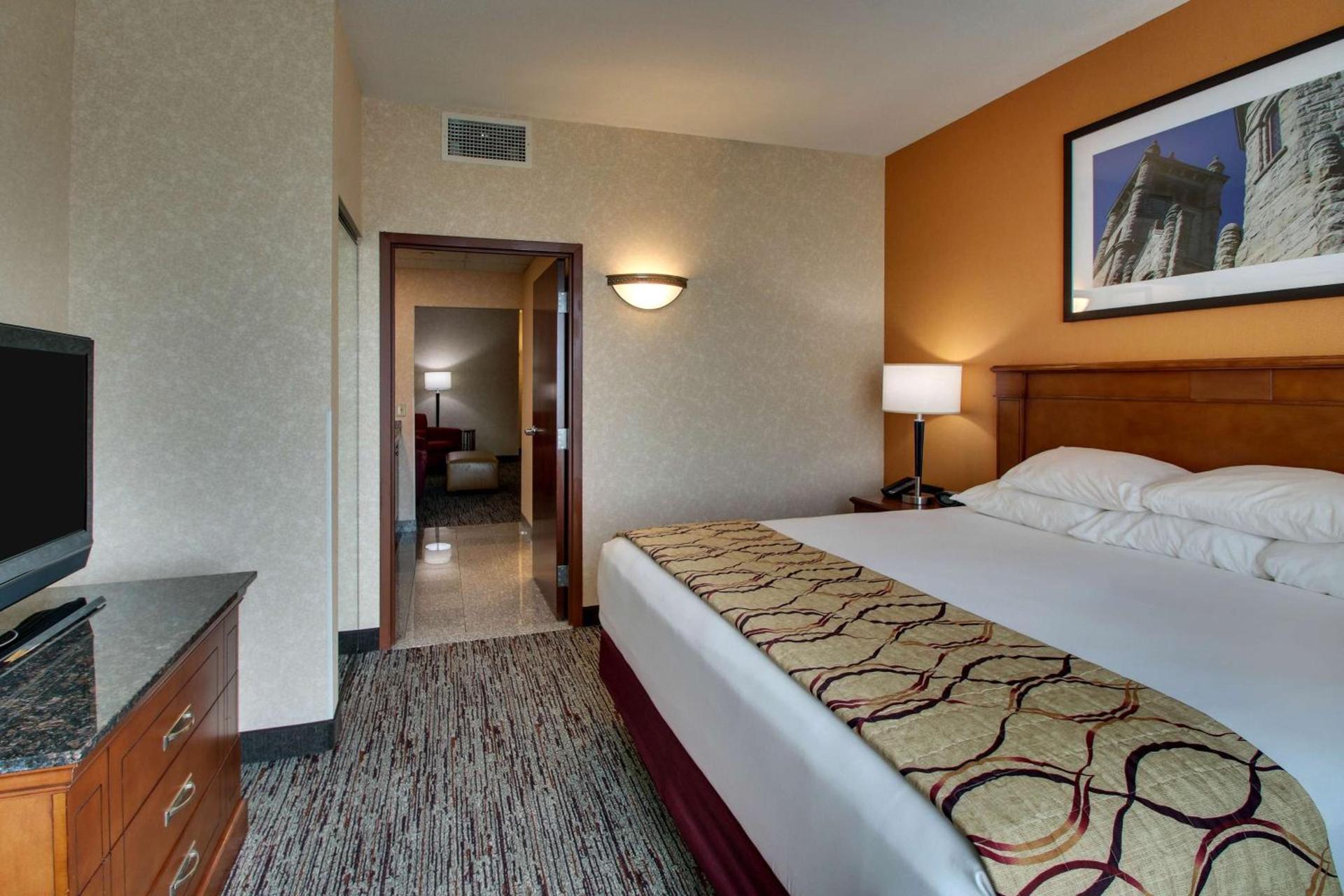 Drury Inn & Suites Findlay photo 20