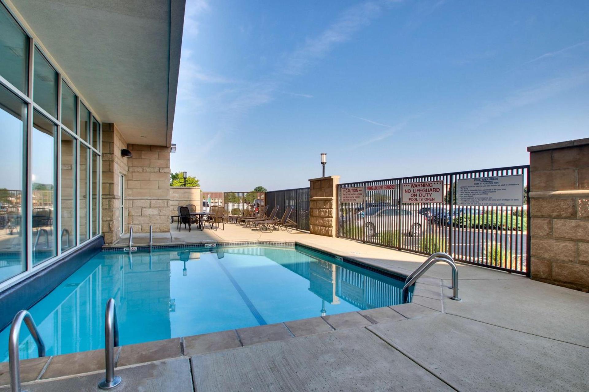 Drury Inn & Suites Findlay photo 61