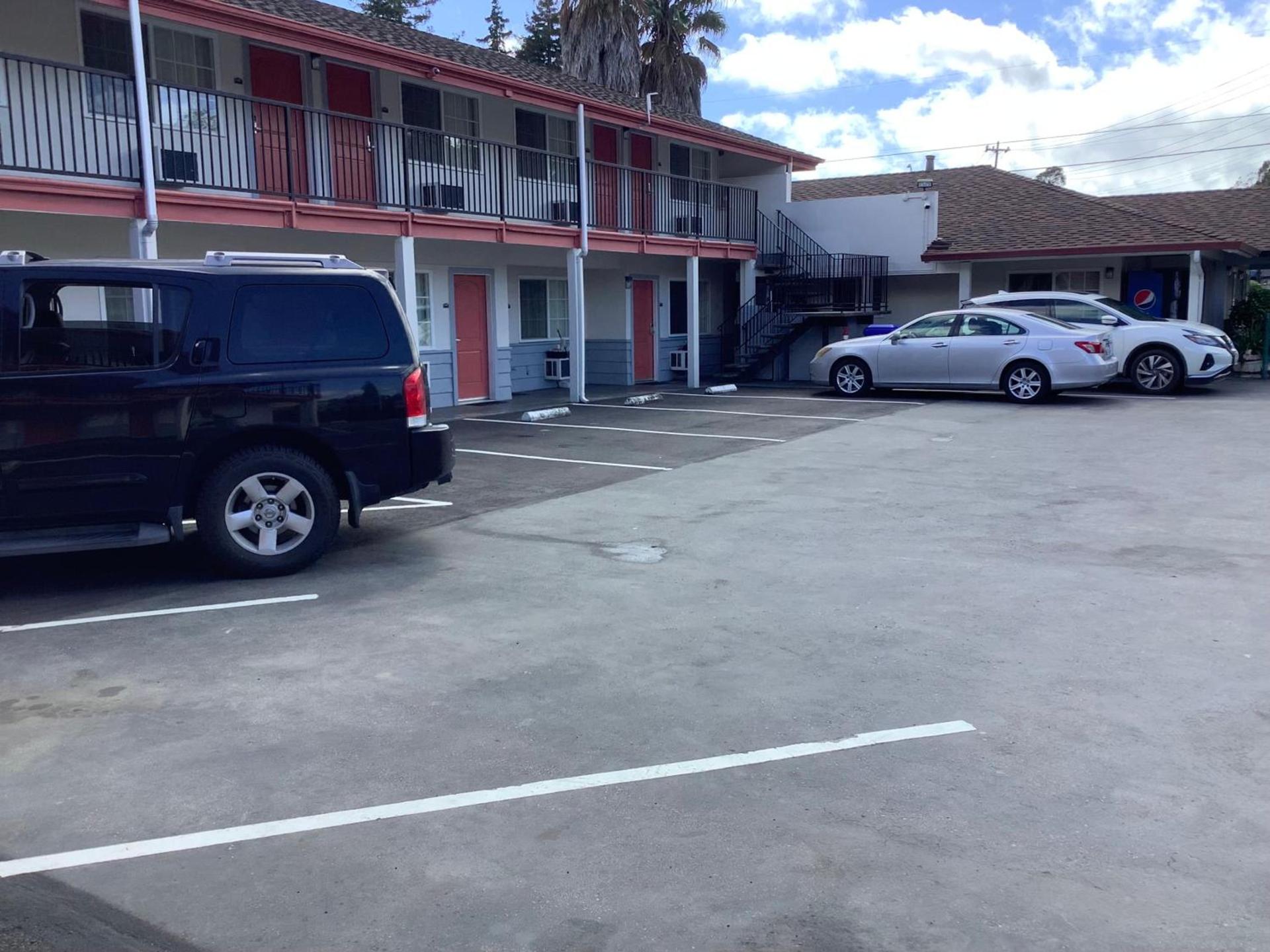 National 9 Motel photo 24