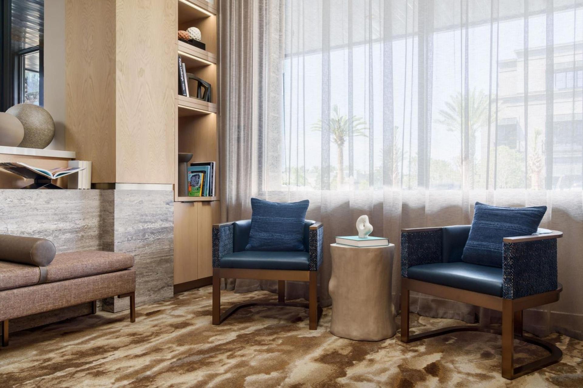 AC Hotel by Marriott Jacksonville St Johns Town Center photo 37