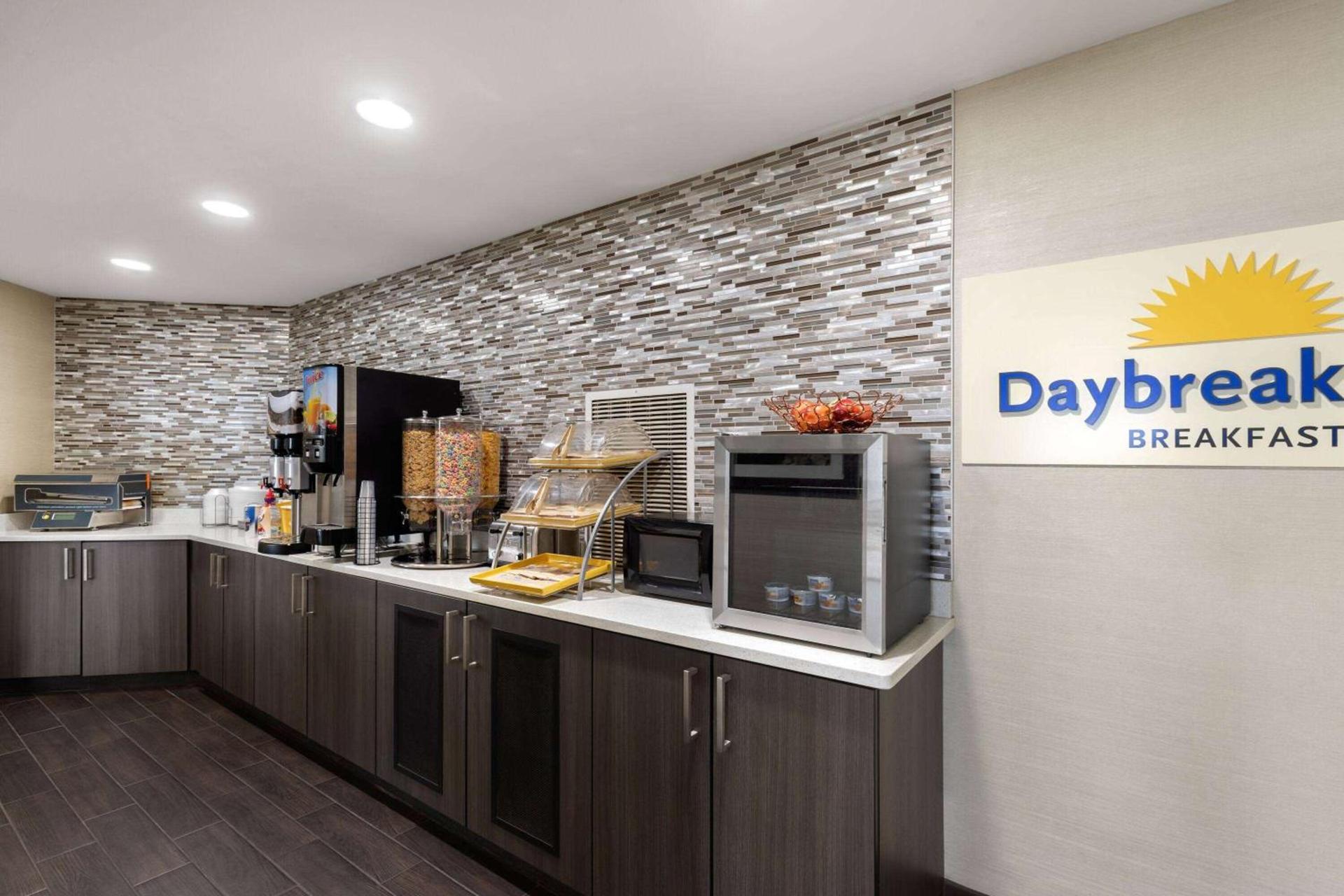 Days Inn by Wyndham Chattanooga Lookout Mountain West photo 27
