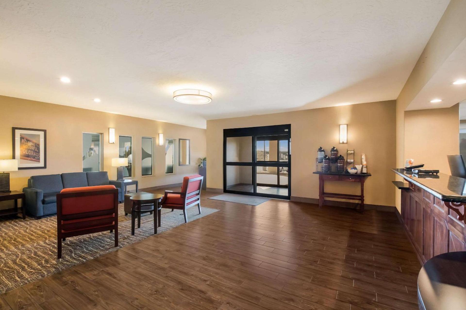 Comfort Inn Fort Morgan photo 8