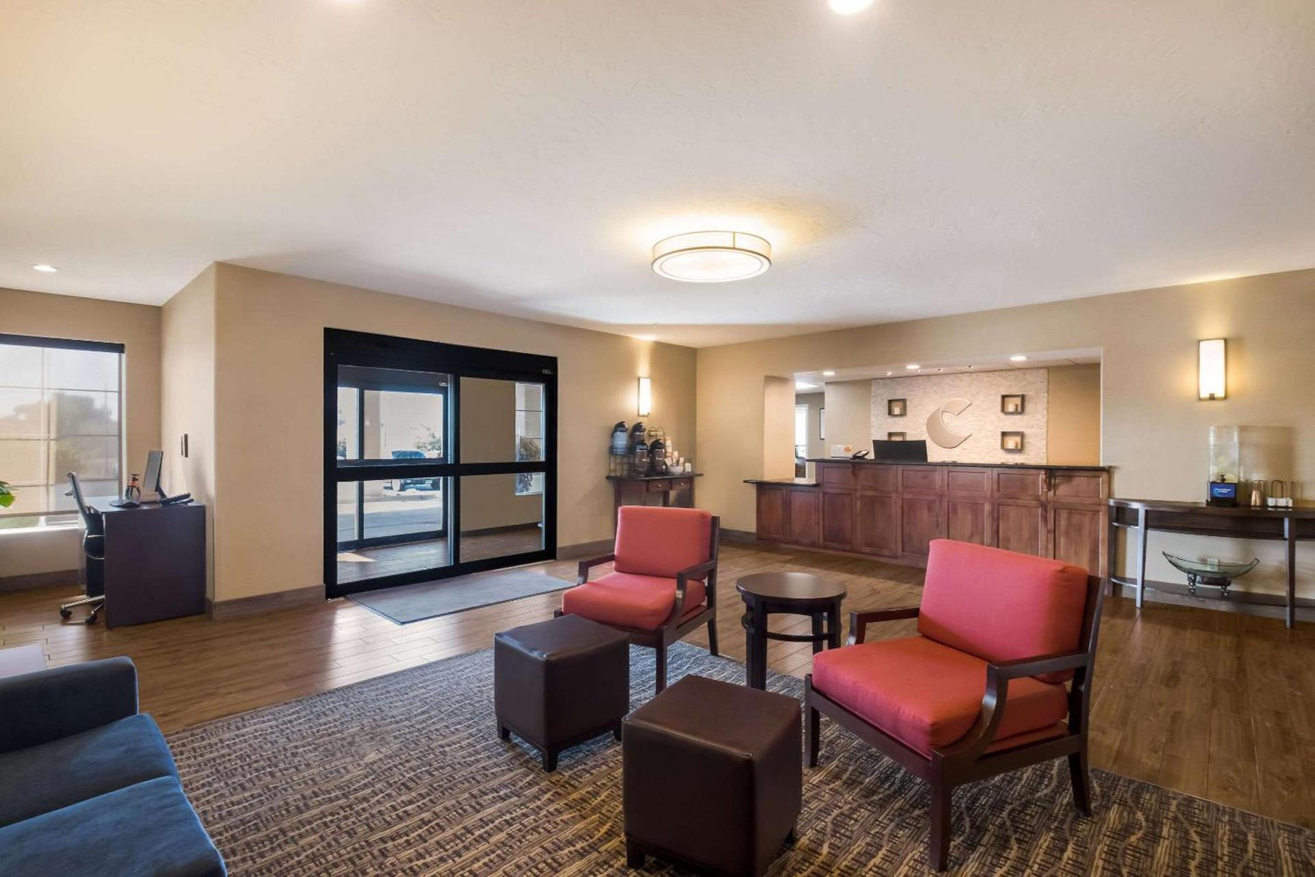 Comfort Inn Fort Morgan photo 7