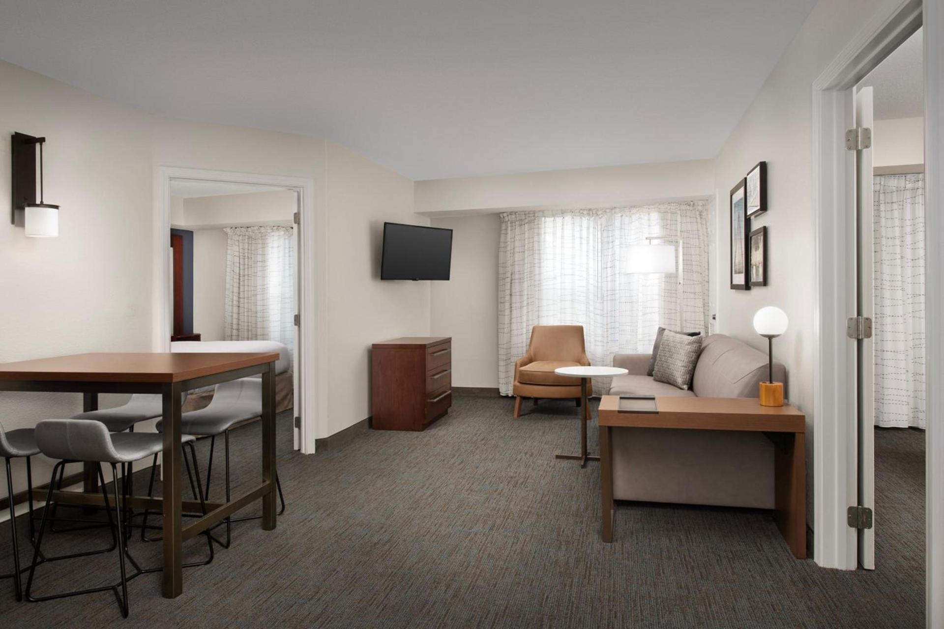 Residence Inn Kansas City Overland Park photo 11