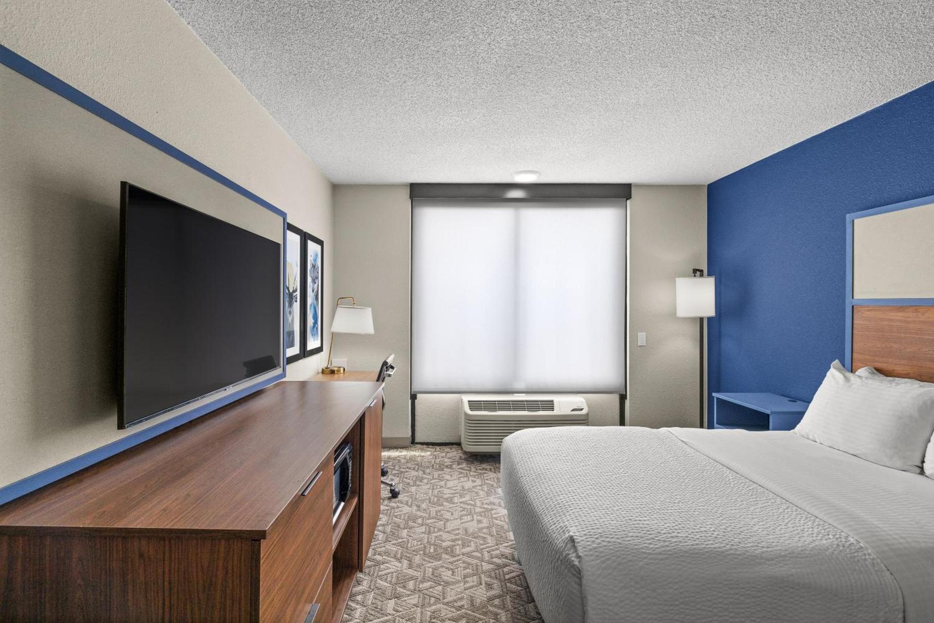 AmericInn by Wyndham Casper Event Center Area photo 26