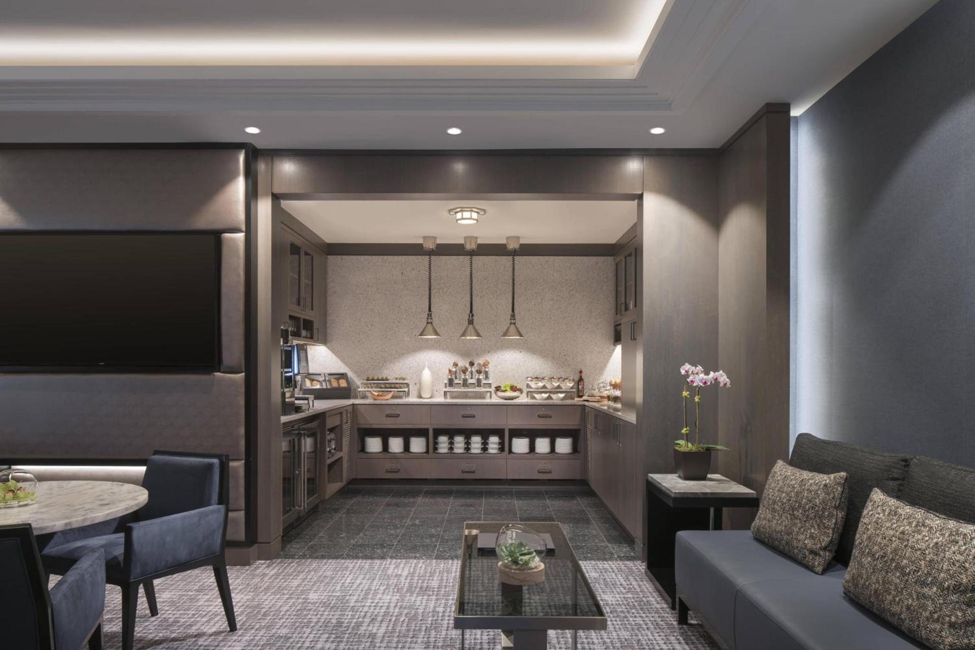 The Ritz-Carlton, Cleveland photo 27