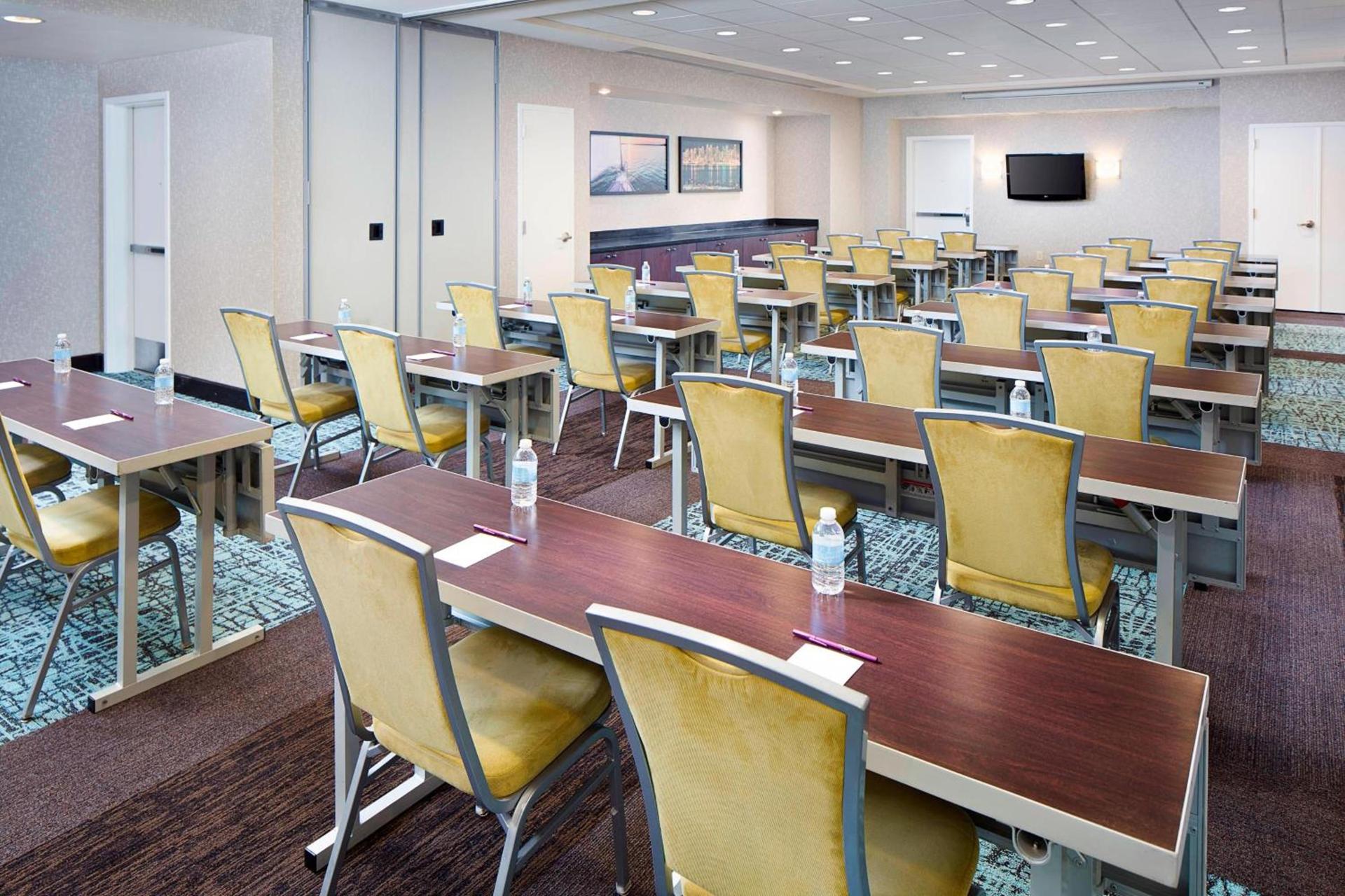 Residence Inn by Marriott San Diego Downtown/Gaslamp Quarter photo 28