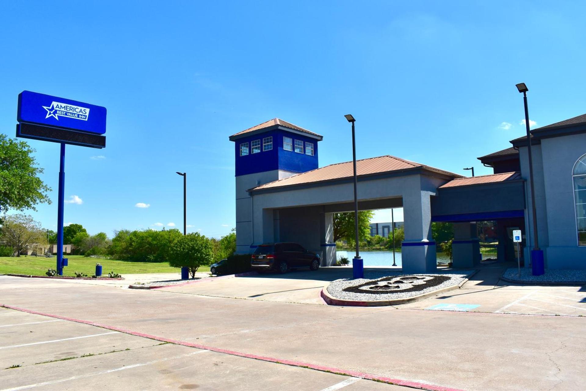 Americas Best Value Inn & Suites Haltom City Ft. Worth — hotel in Haltom City