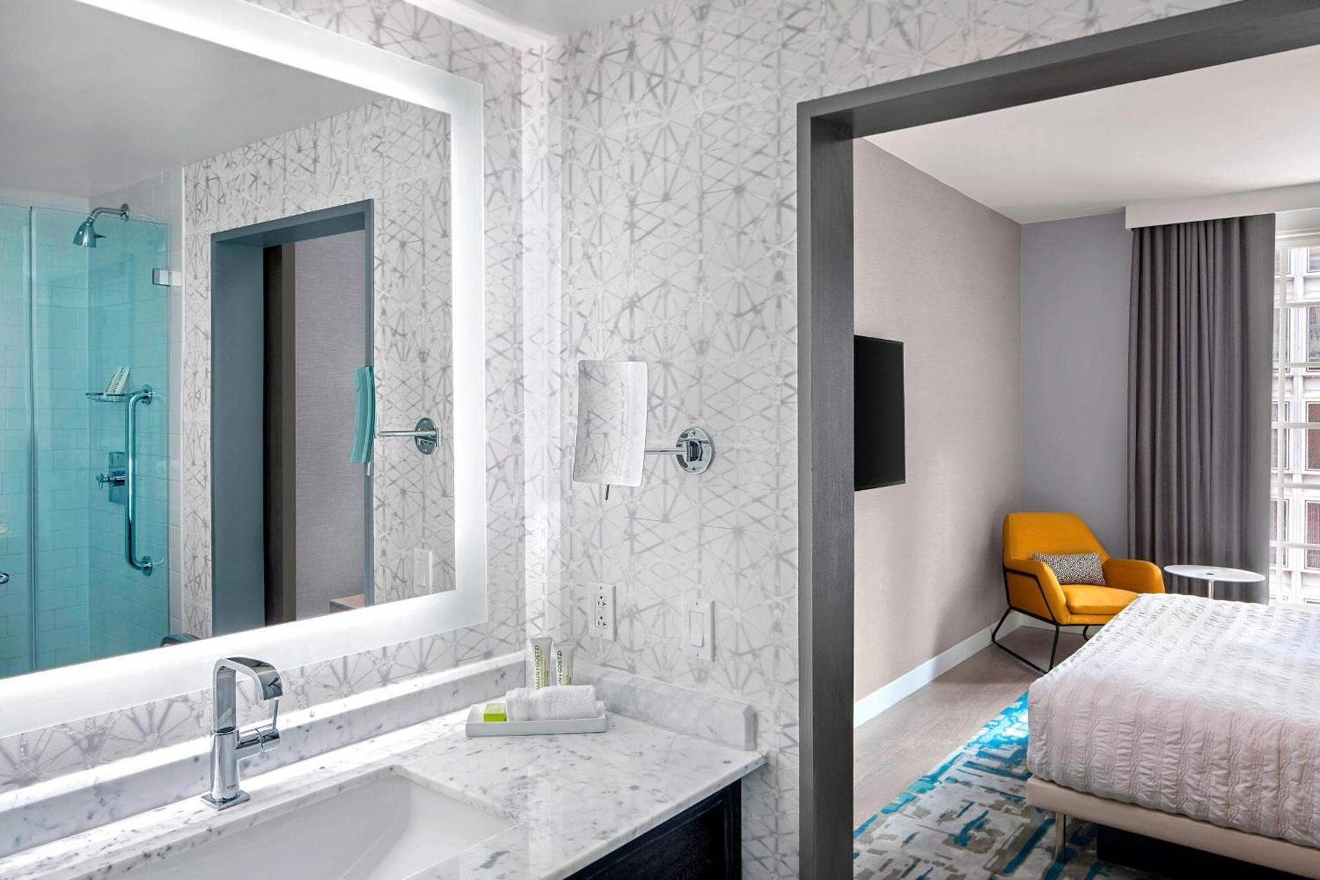 Courtyard by Marriott Philadelphia Downtown photo 15