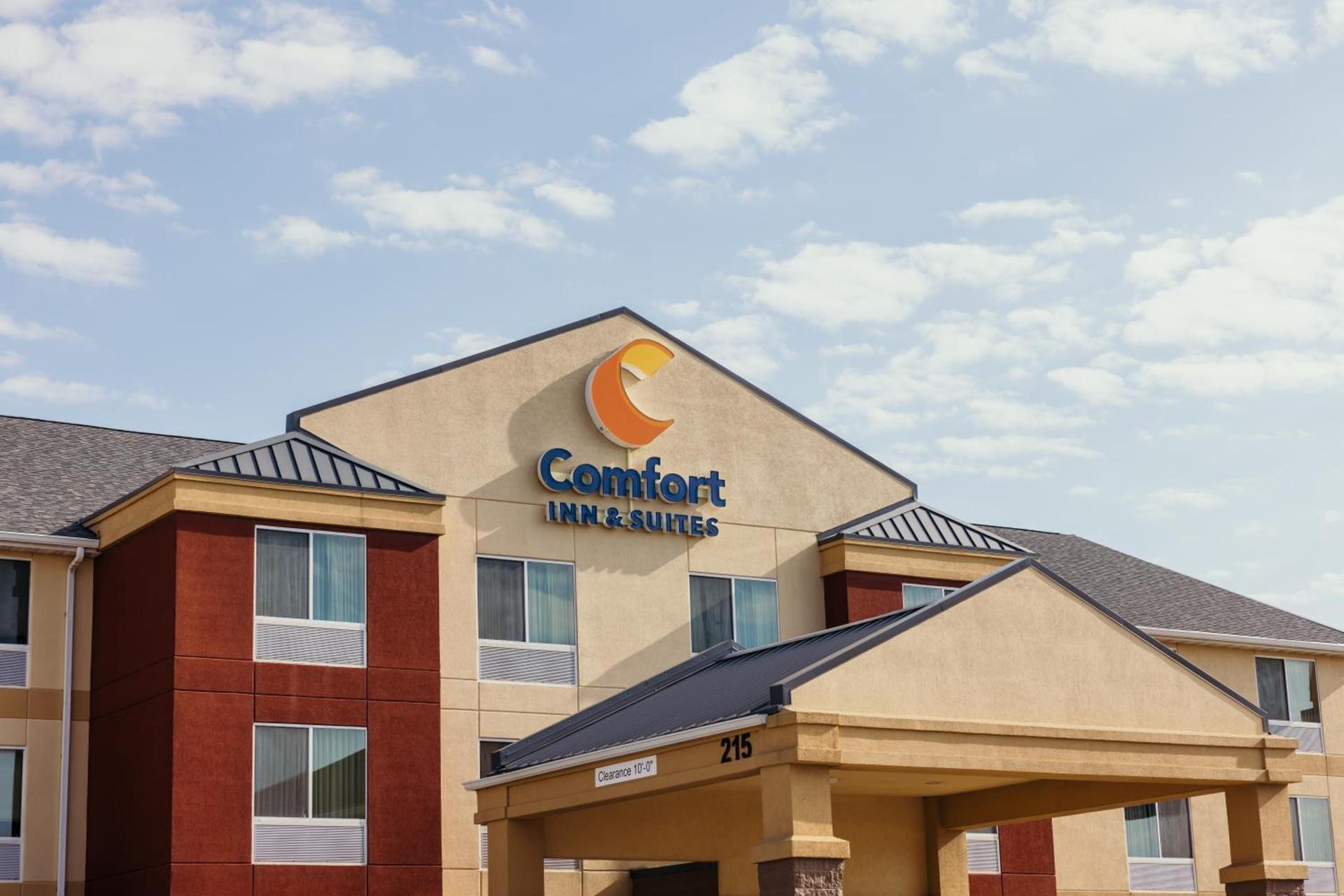 Comfort Inn & Suites Ankeny - Des Moines photo 21
