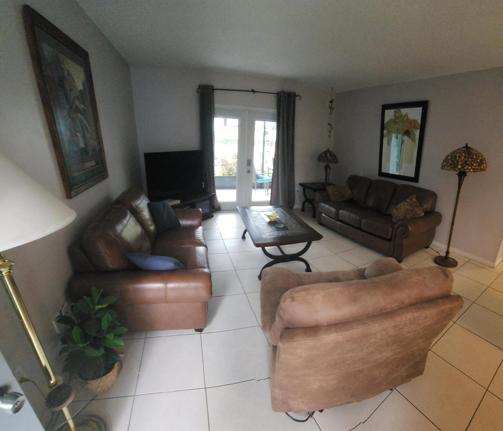 Marion Lane Suites photo 15