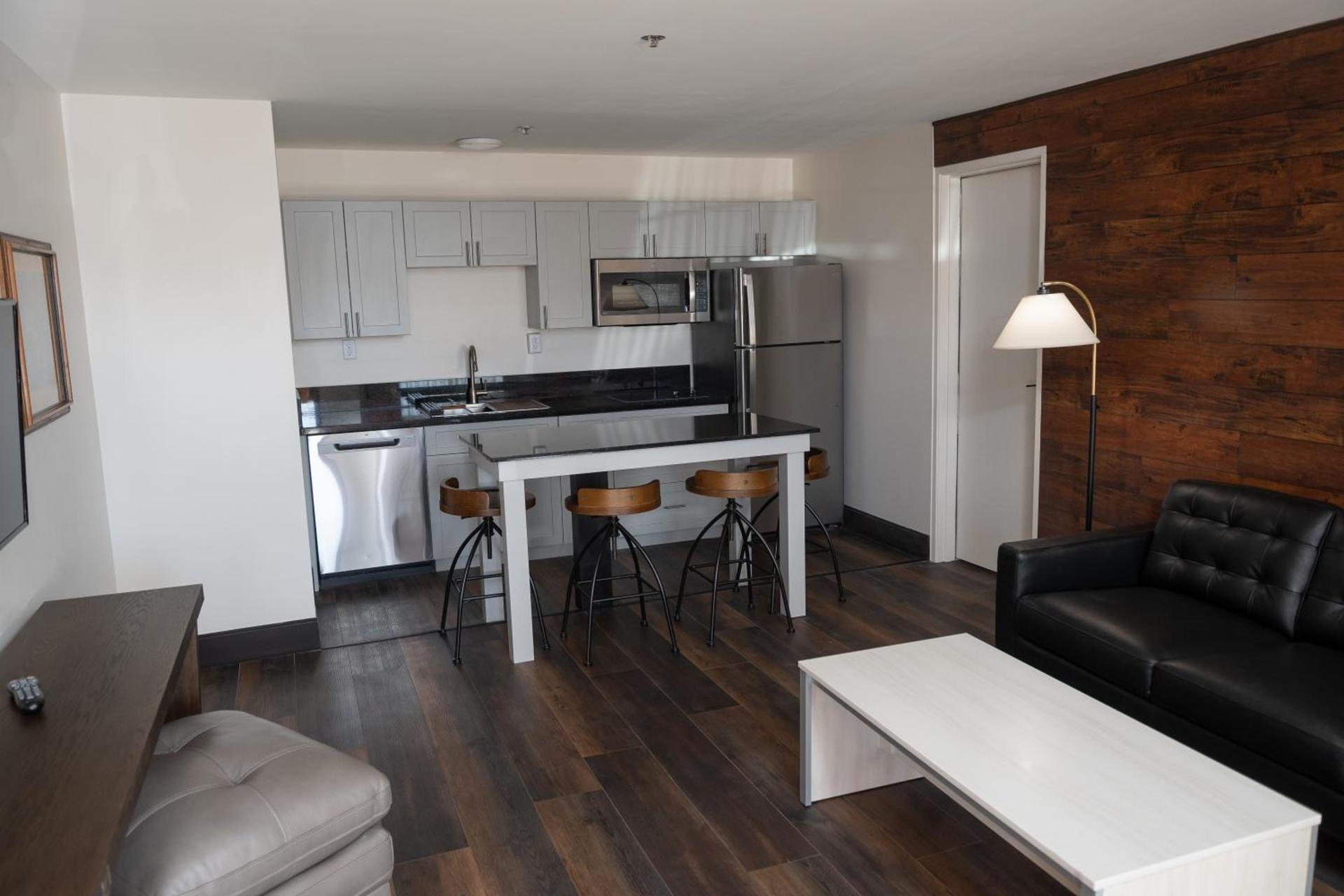 Carson Valley Motor Lodge and Suites photo 46