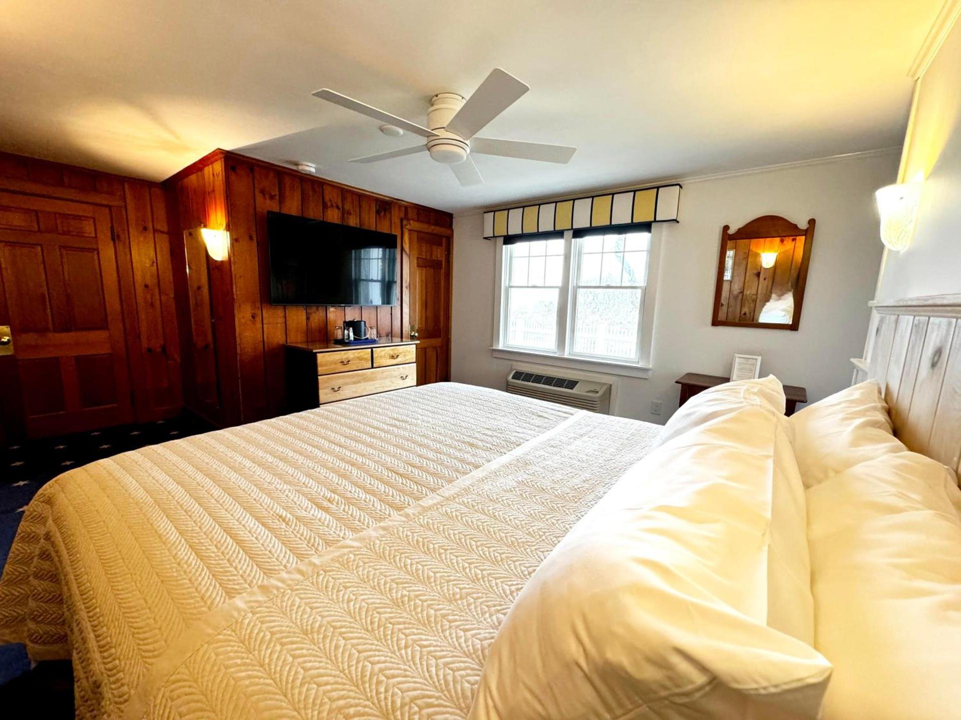 Winstead Beach Resort photo 29