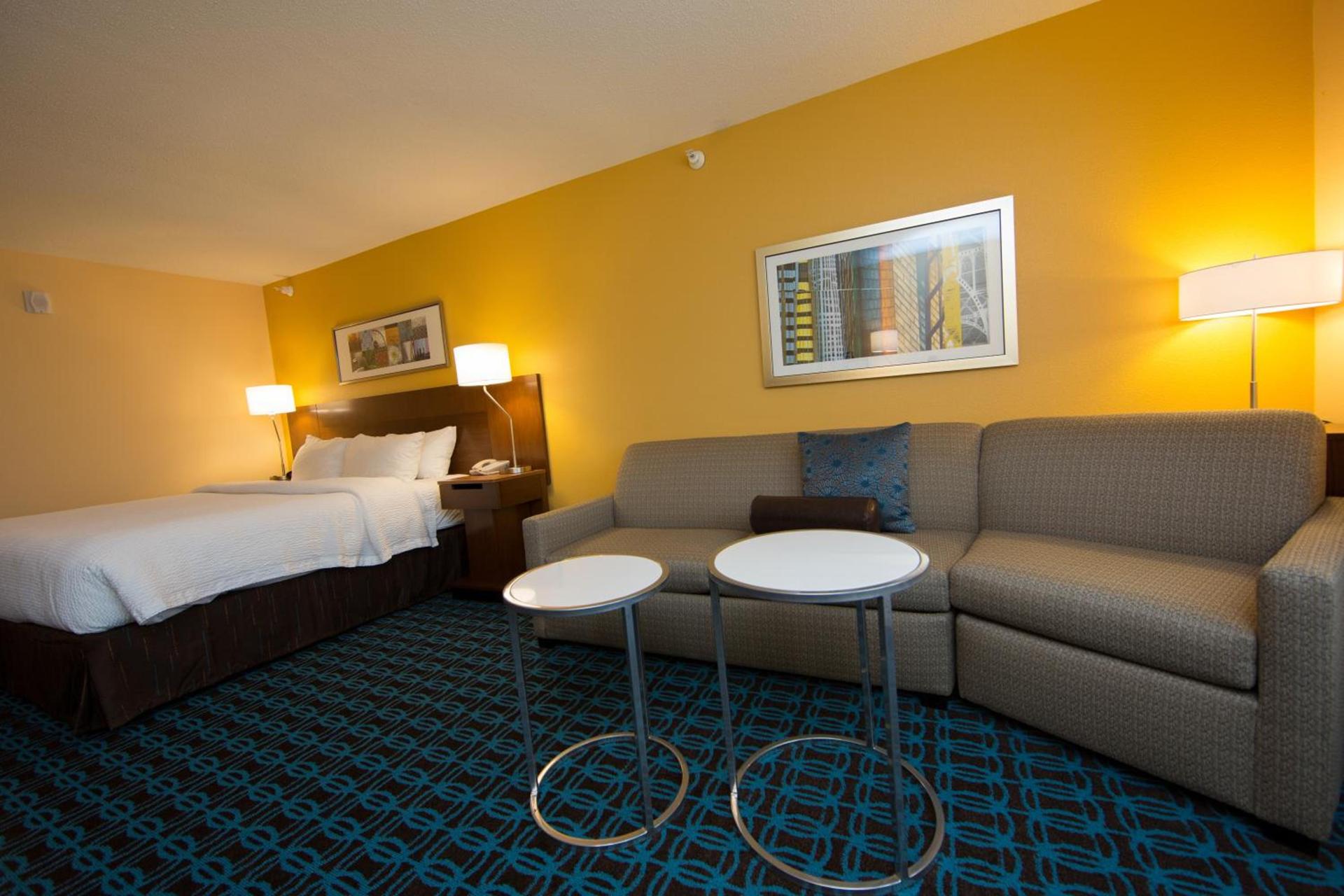Fairfield Inn & Suites Burlington photo 13