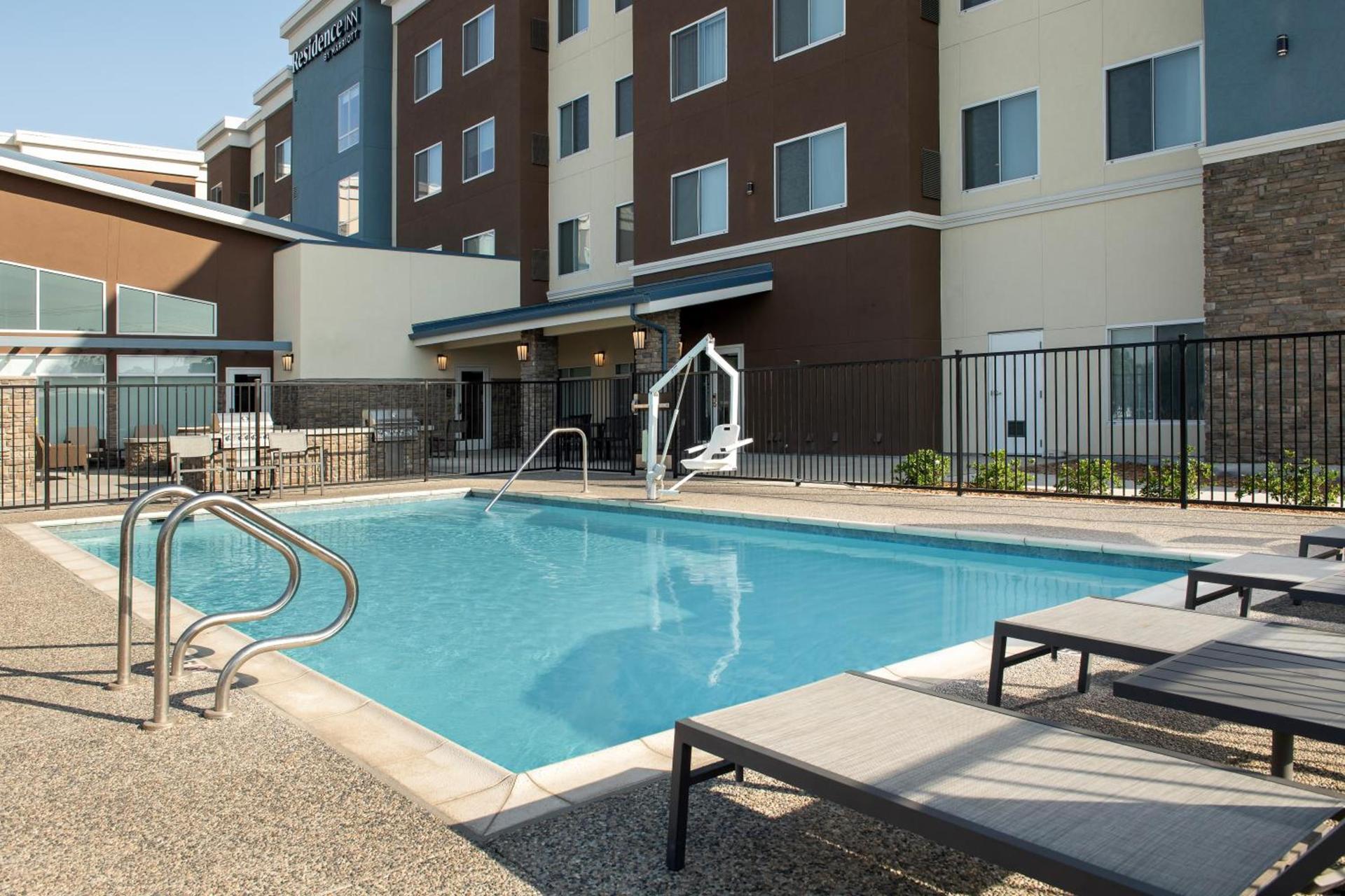 Residence Inn by Marriott Fresno Clovis photo 11