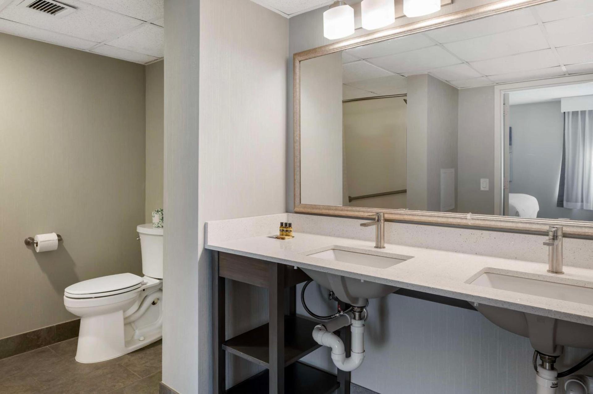 Best Western Plus Alexandria Fort Belvoir photo 27