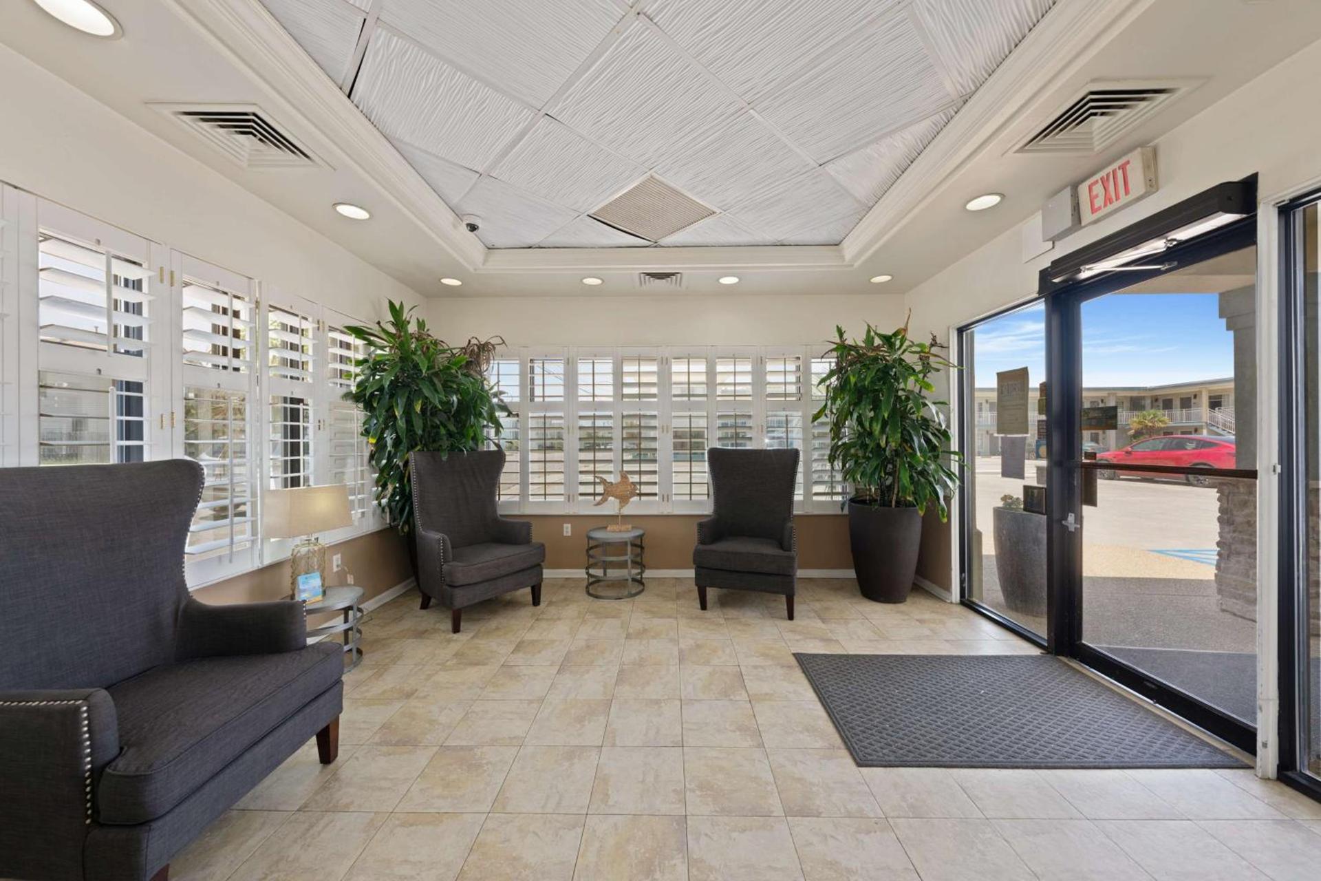 Best Western Plus Chesapeake Bay-Norfolk photo 3