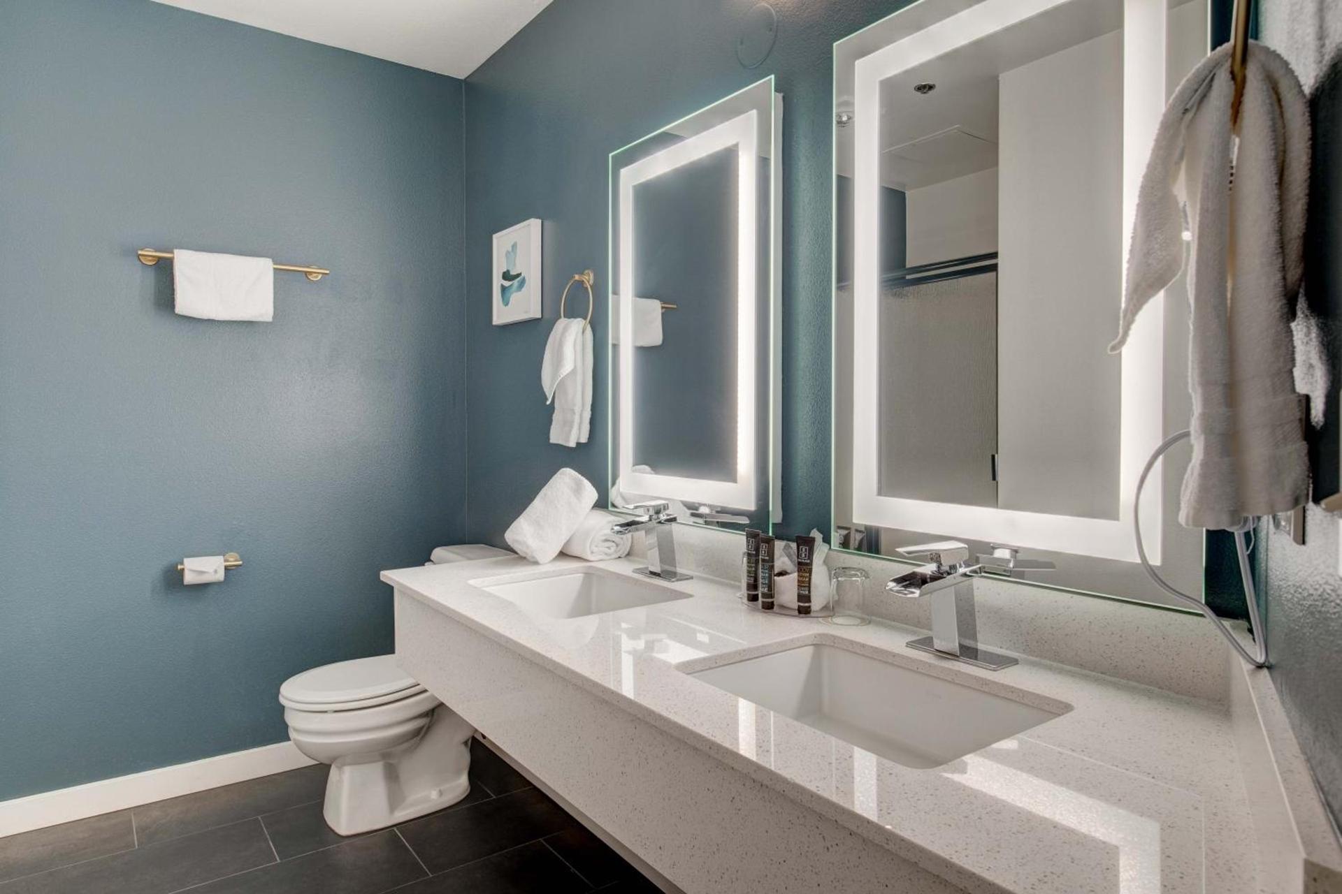 Adobe Resort photo 32