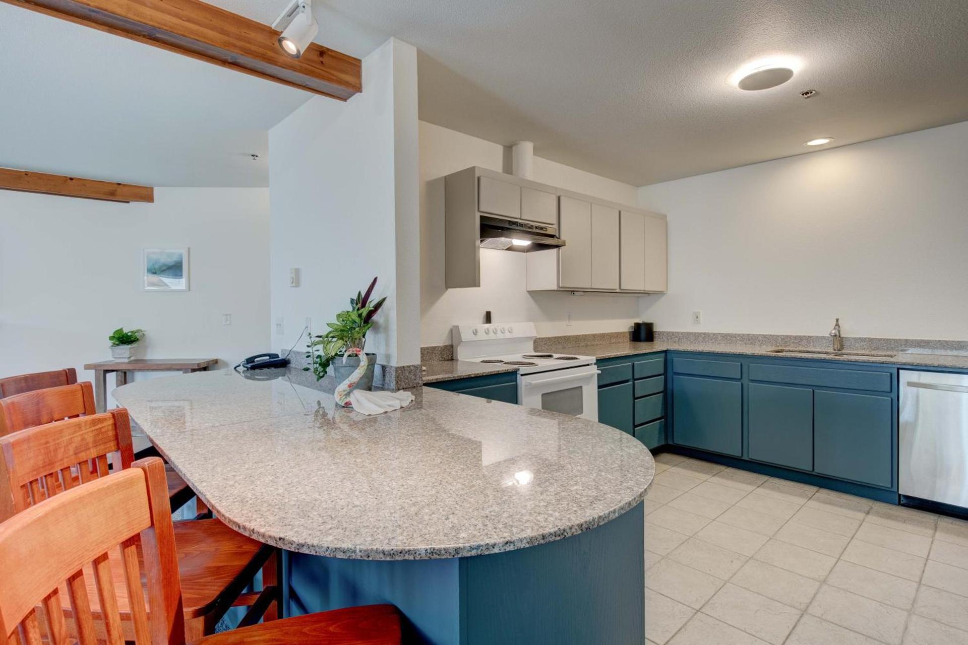 Adobe Resort photo 15