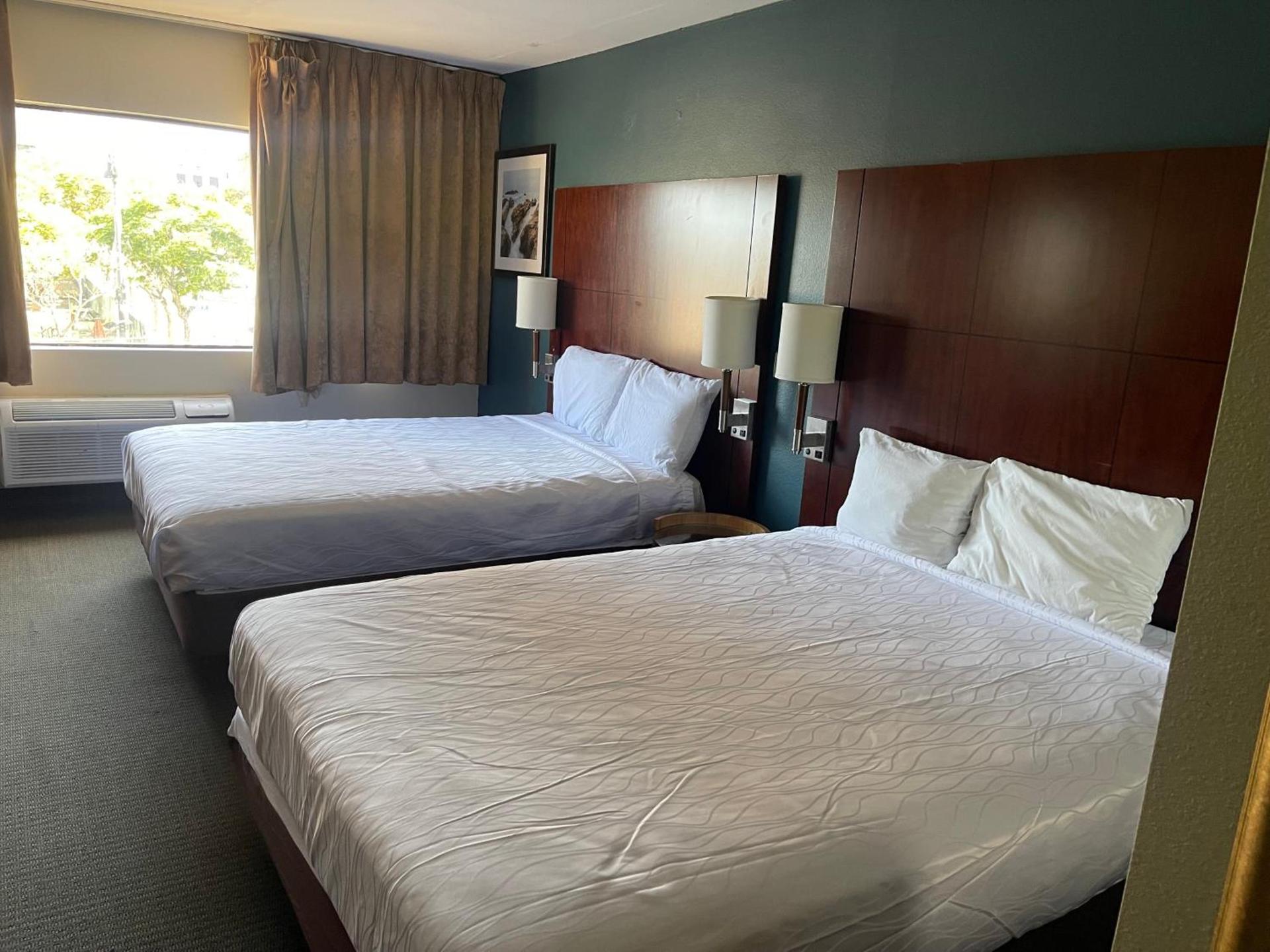 Portside Inn & suites photo 28