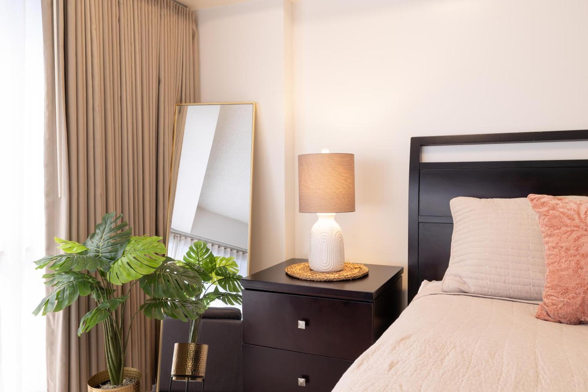 Bishop Suites at Executive Centre photo 9