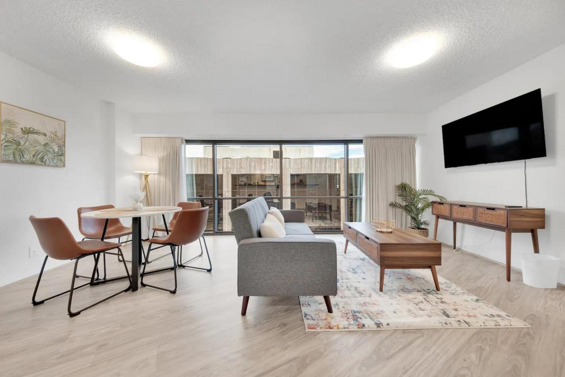 Bishop Suites at Executive Centre photo 38